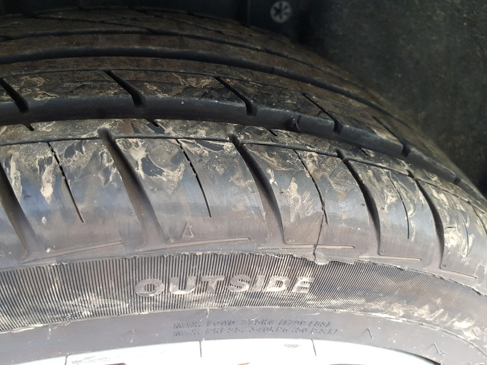 Ford Kuga - TE 2012-2013