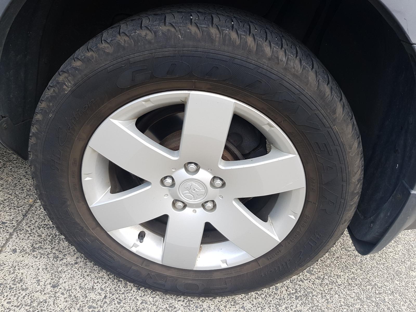 Holden Captiva - Captiva 7 2011-Present