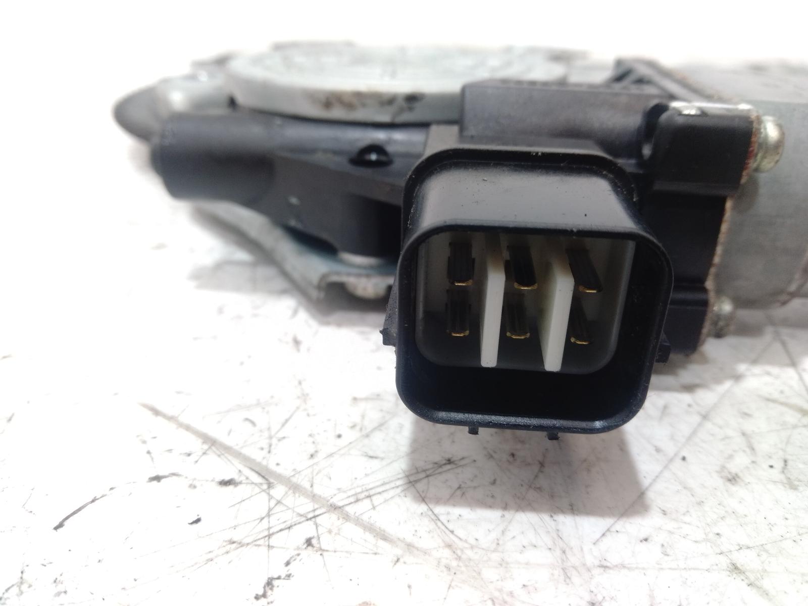 Left_Front_Window_Reg_Motor