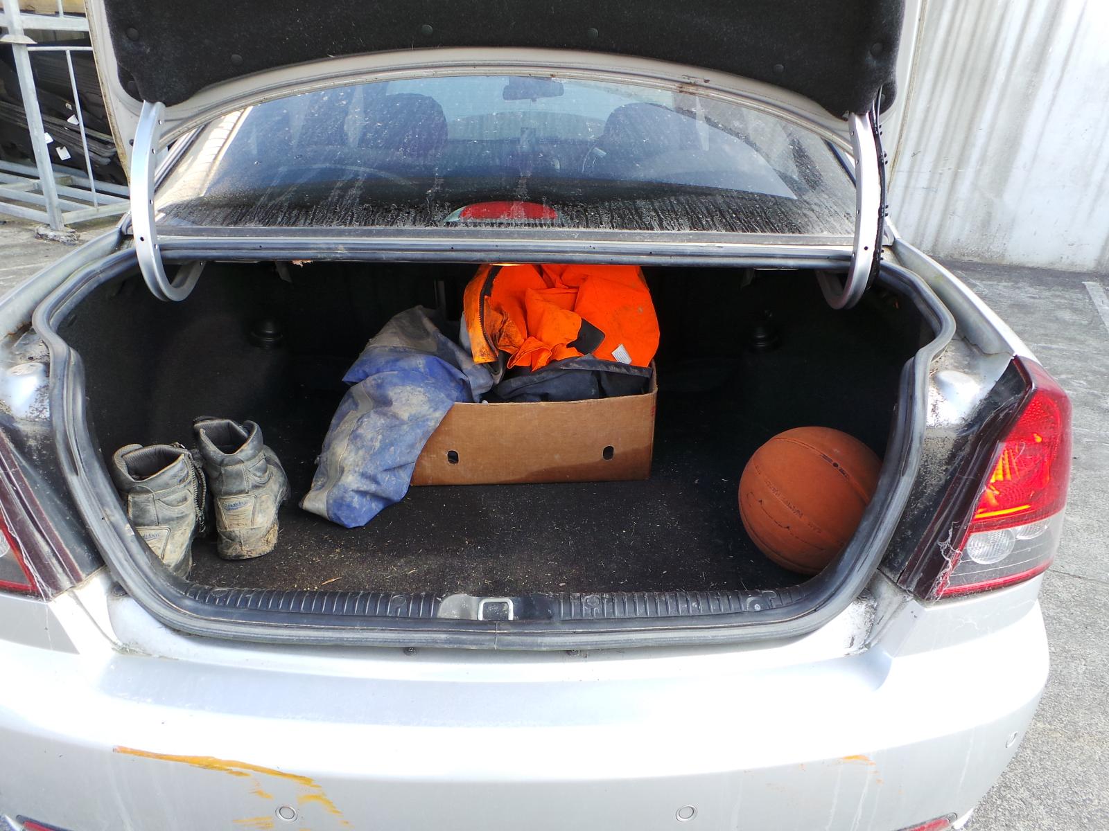 Holden Commodore - VZ 2004-2007