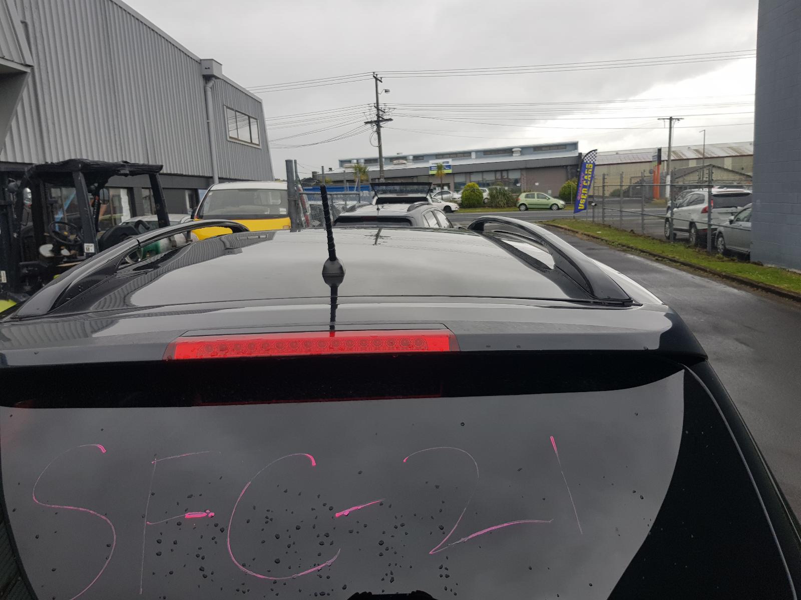 Hyundai Santa Fe - 2006-2012