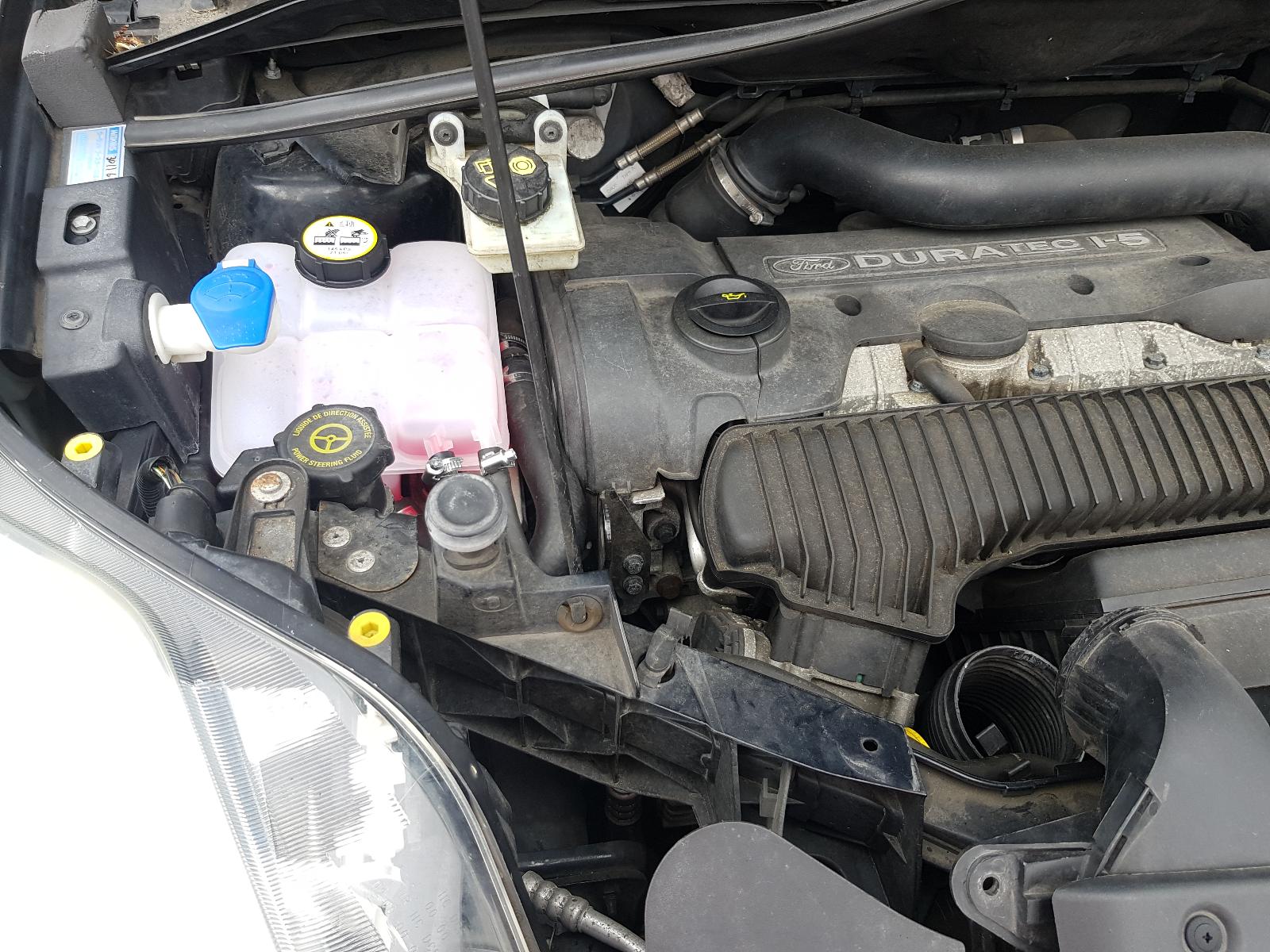 Ford Kuga - TE 2012-2013