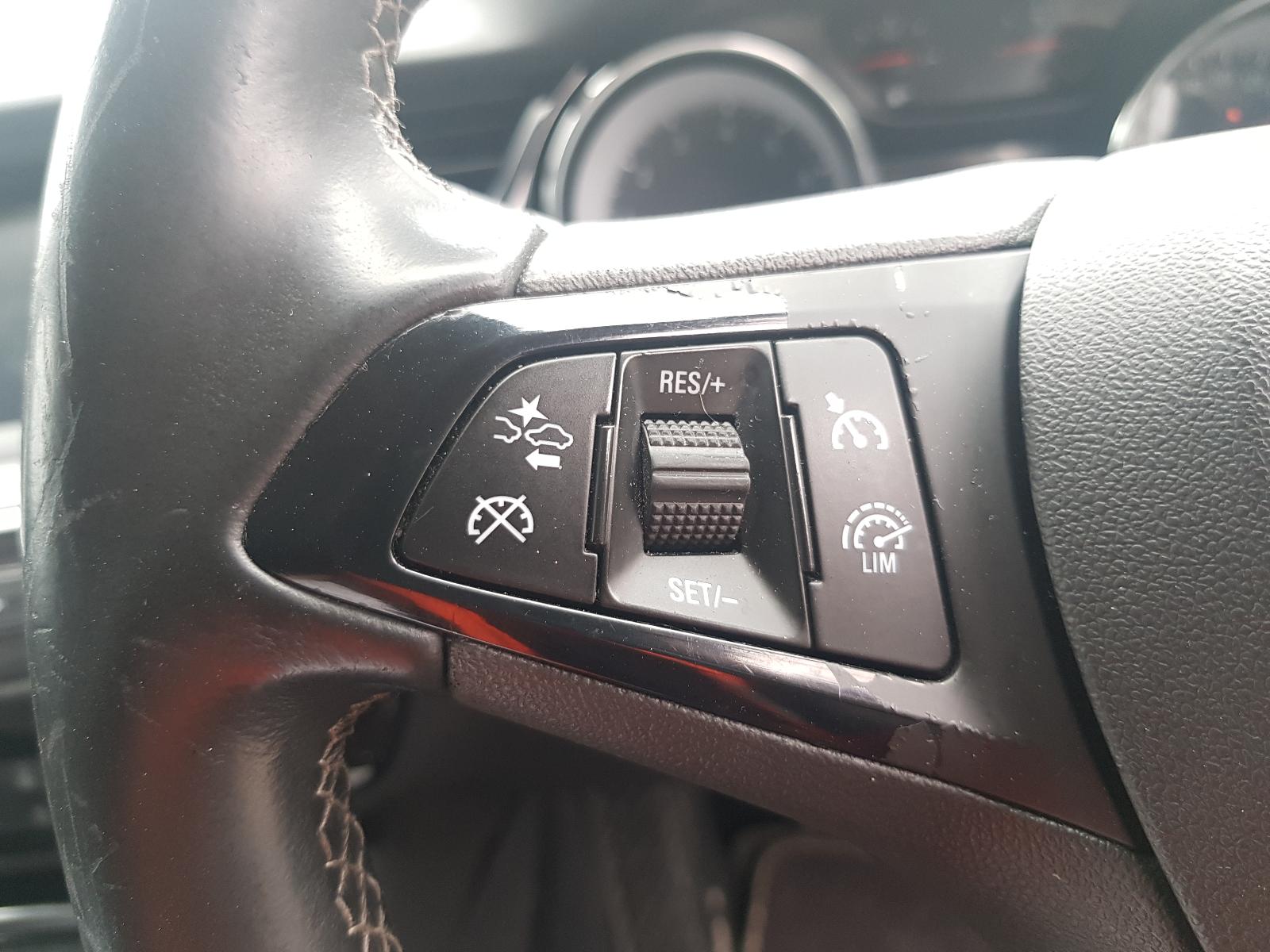 Holden Commodore - Other