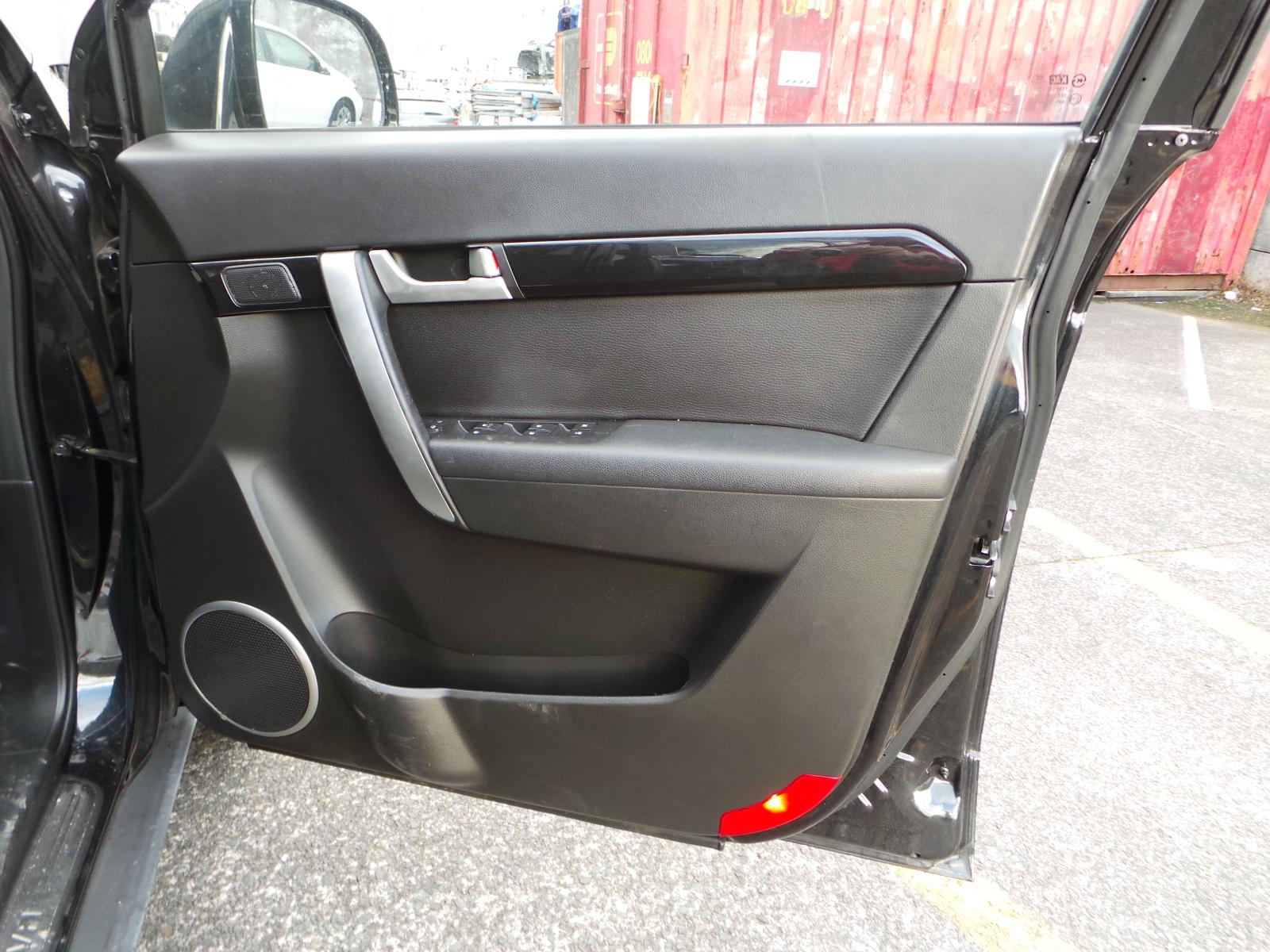 Holden Captiva - Captiva 7 2011-Present