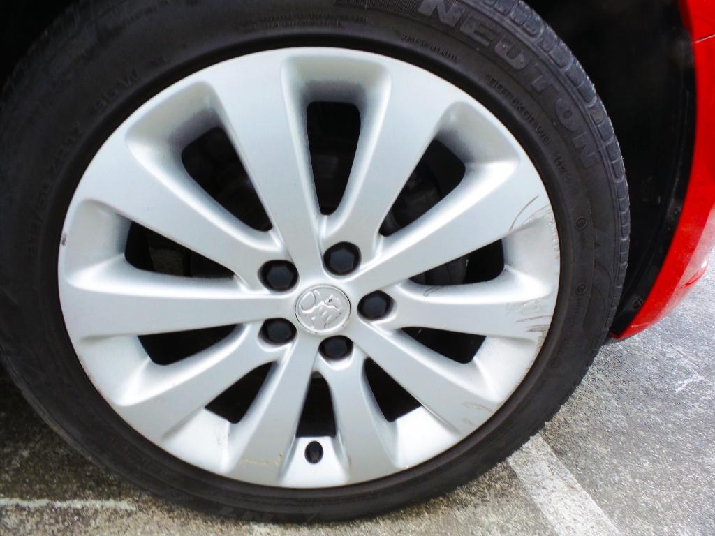 Holden Cruze - 2009-Present