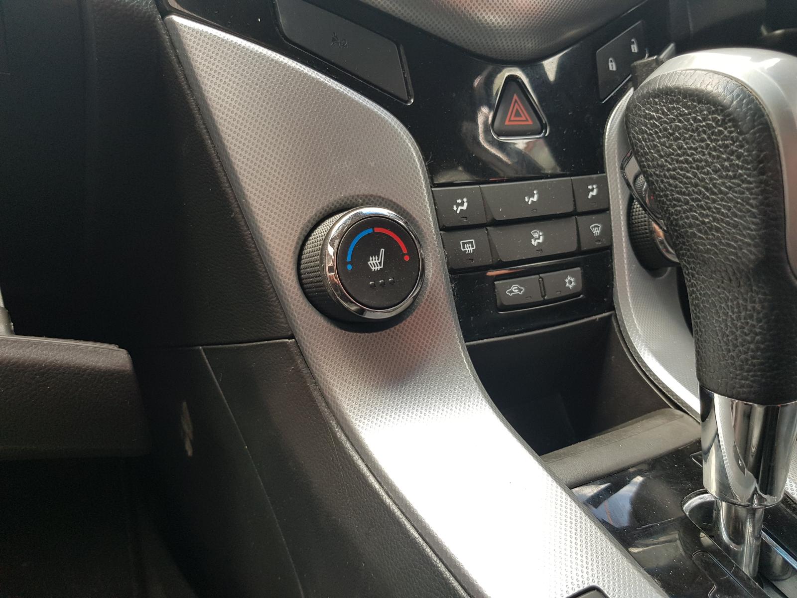 Holden Cruze - 2009-Present