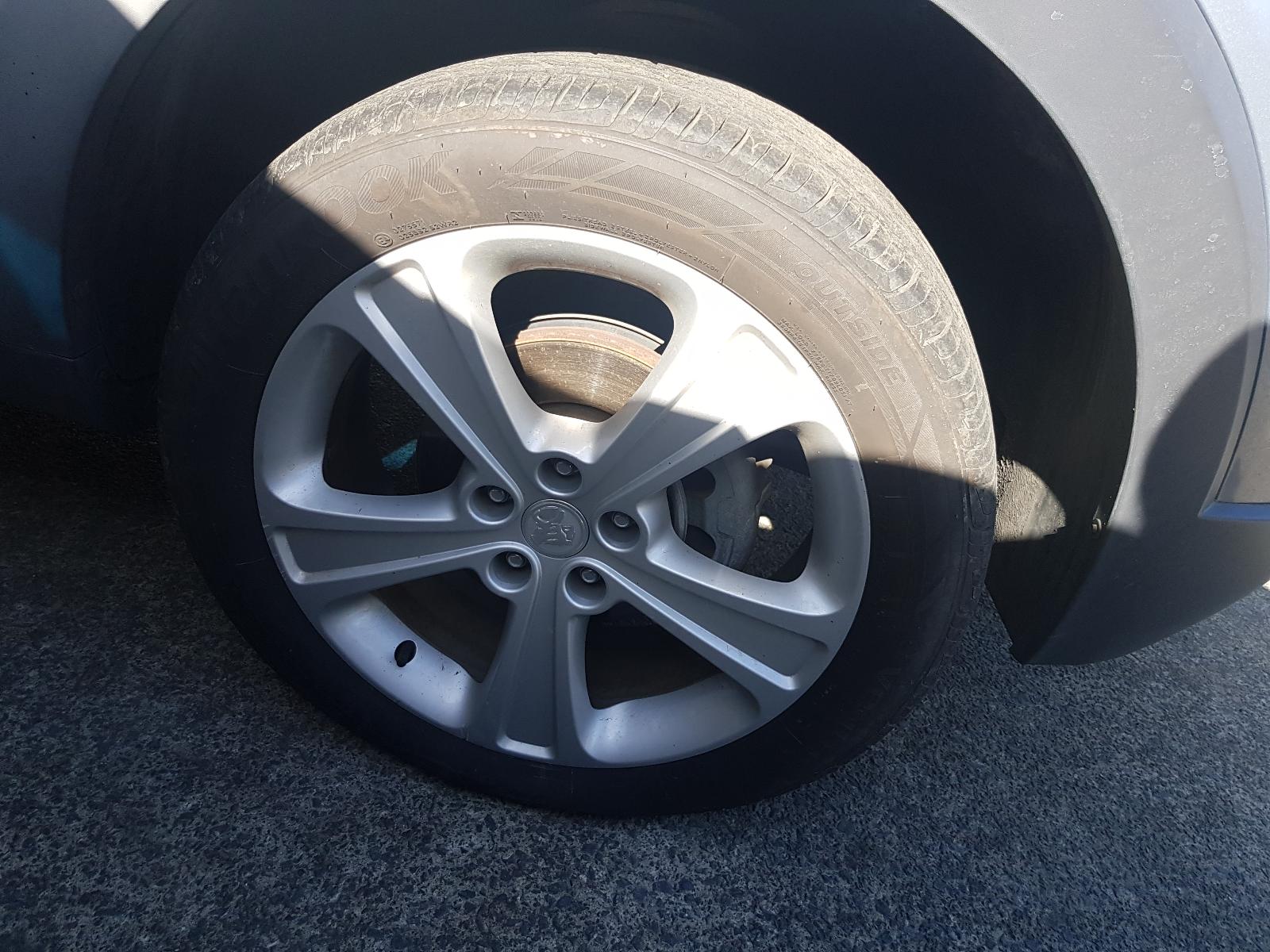 Holden Captiva - Captiva 7 2011-Present