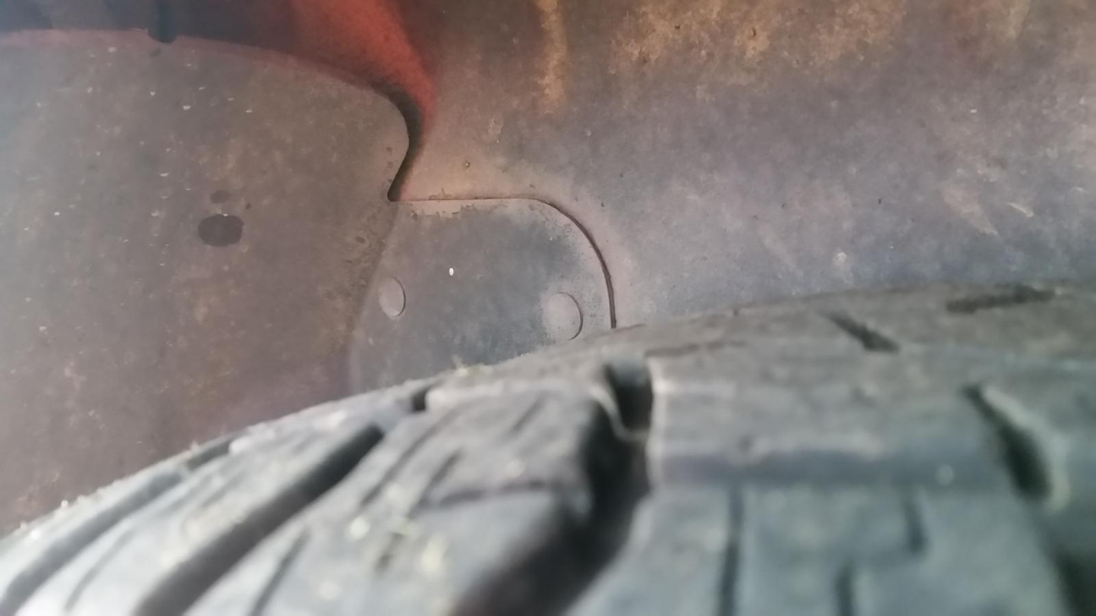 Ford Explorer - UT 2001-2005