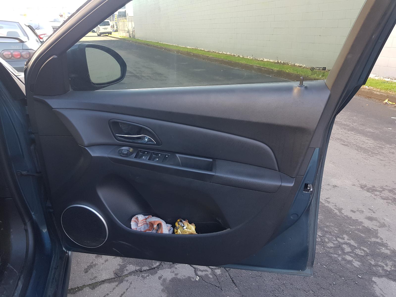 Holden Cruze - 2009-Present