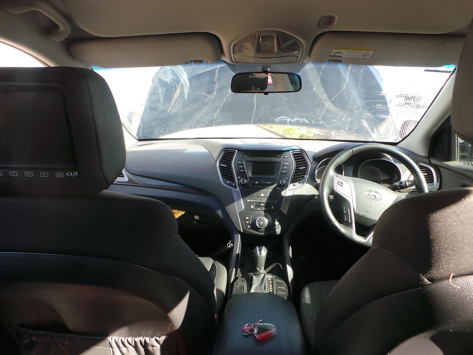 Hyundai Santa Fe - 2013-Present