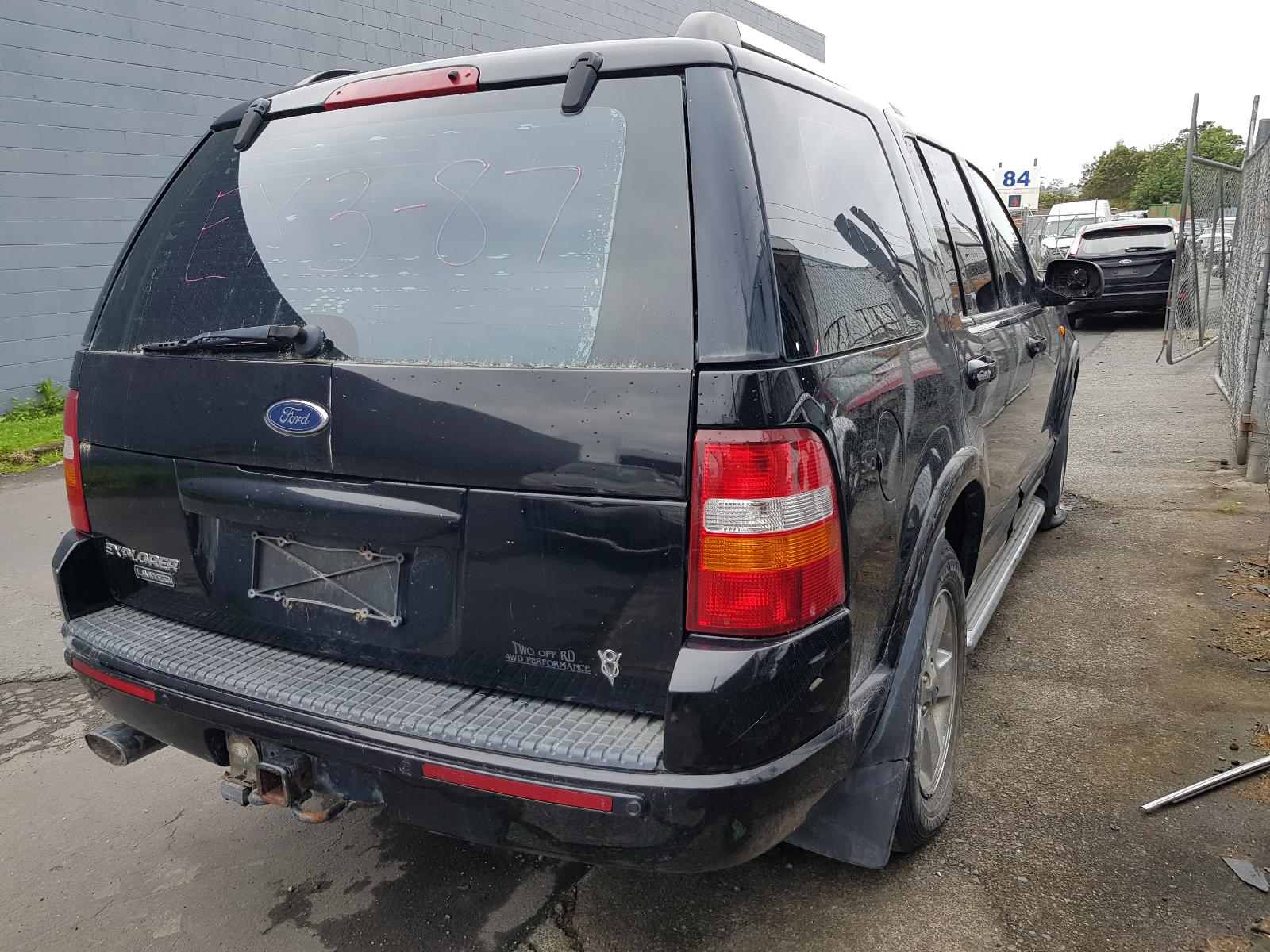 Ford Explorer - UT 2005-2007