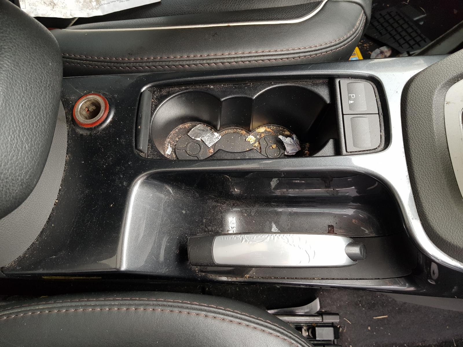 Ford Kuga - TE 2012-2013