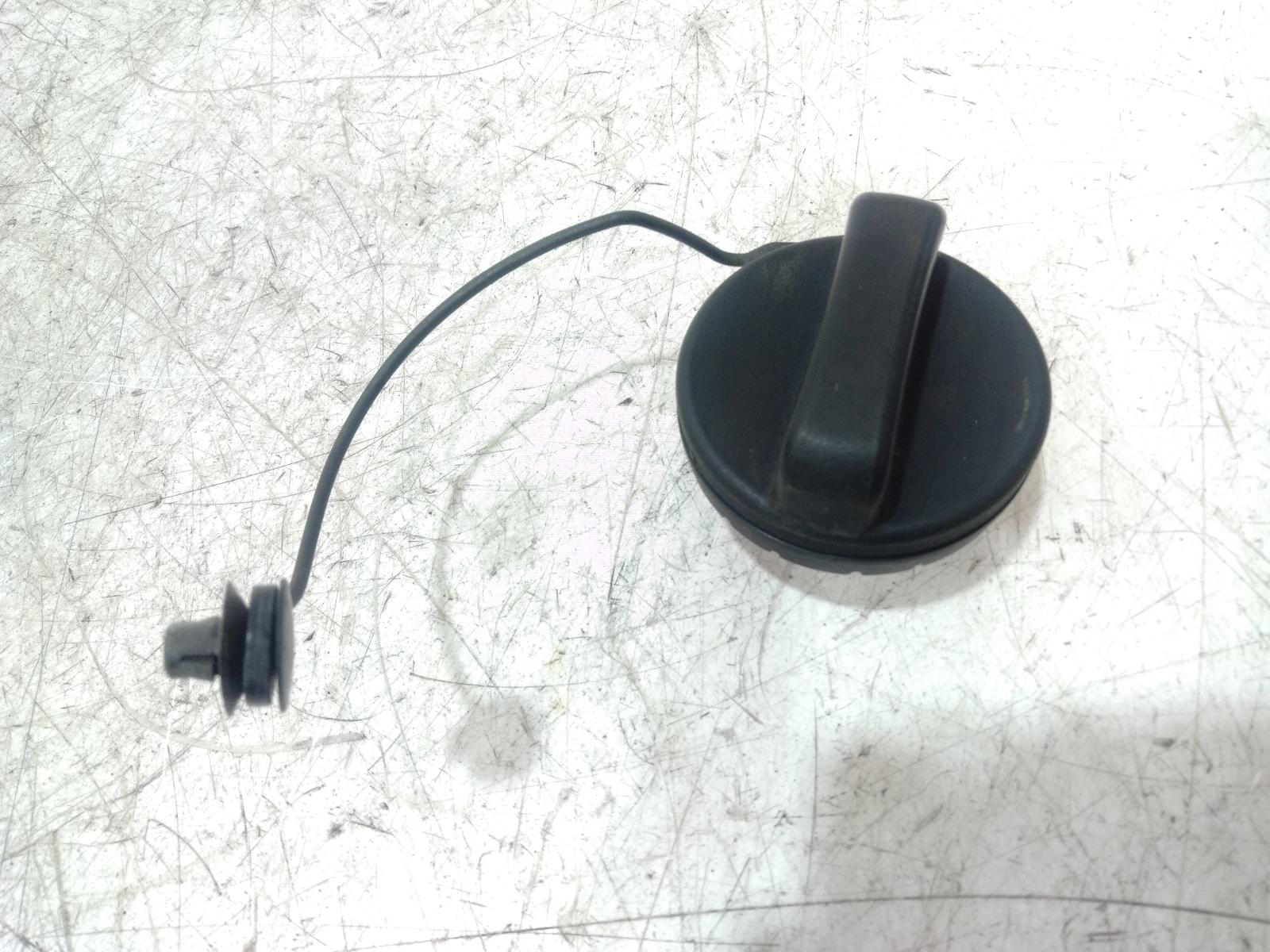 Fuel_Door_Filler