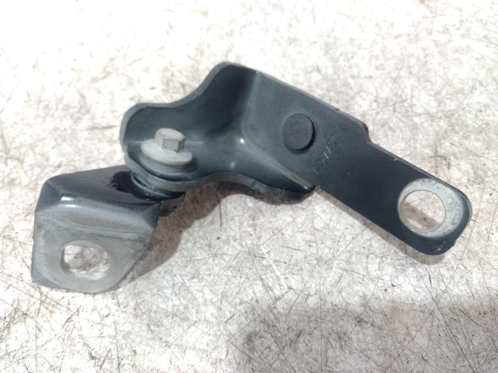 Door_Hinge_Runner