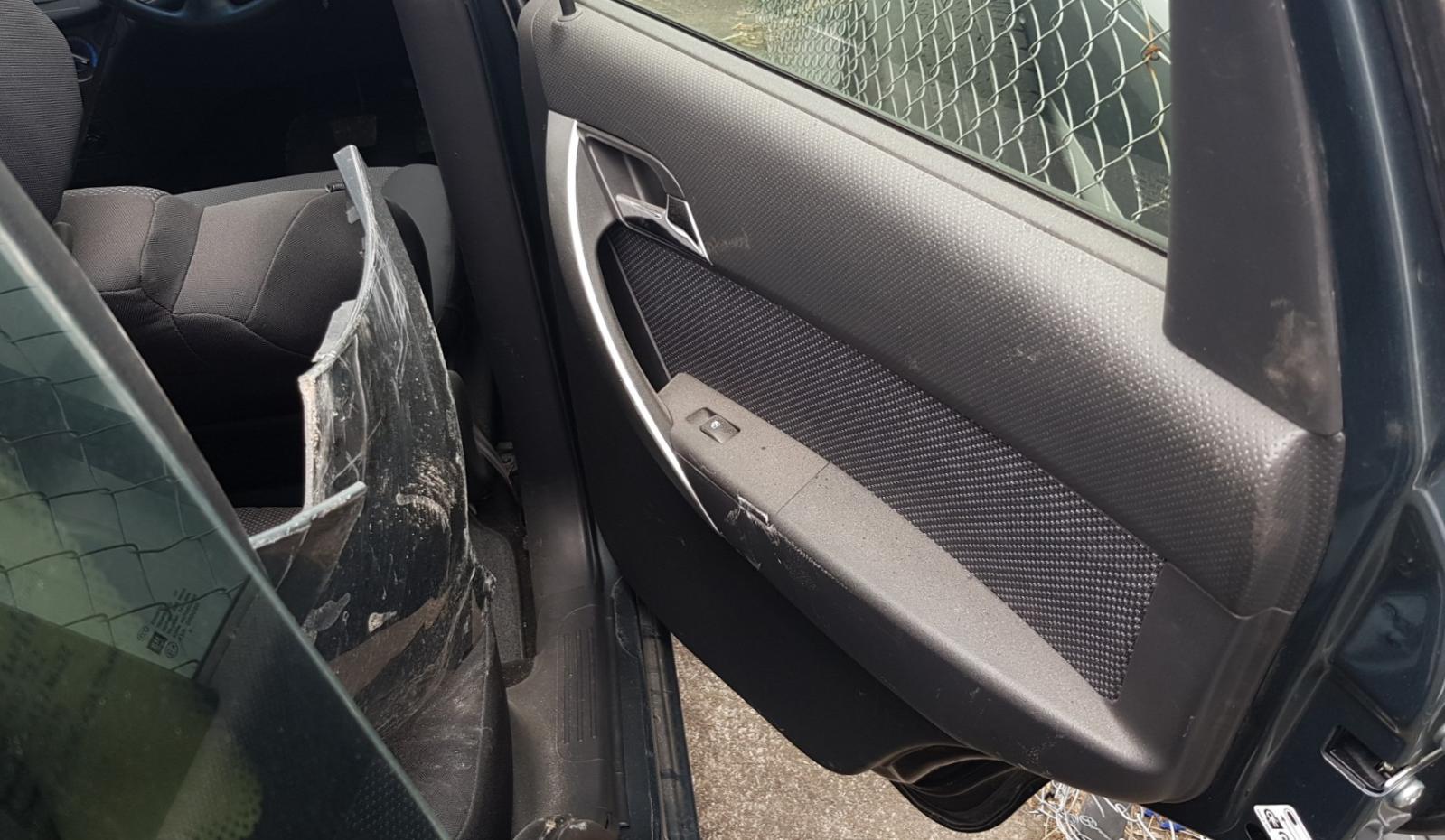 Holden Barina - TK 05-11