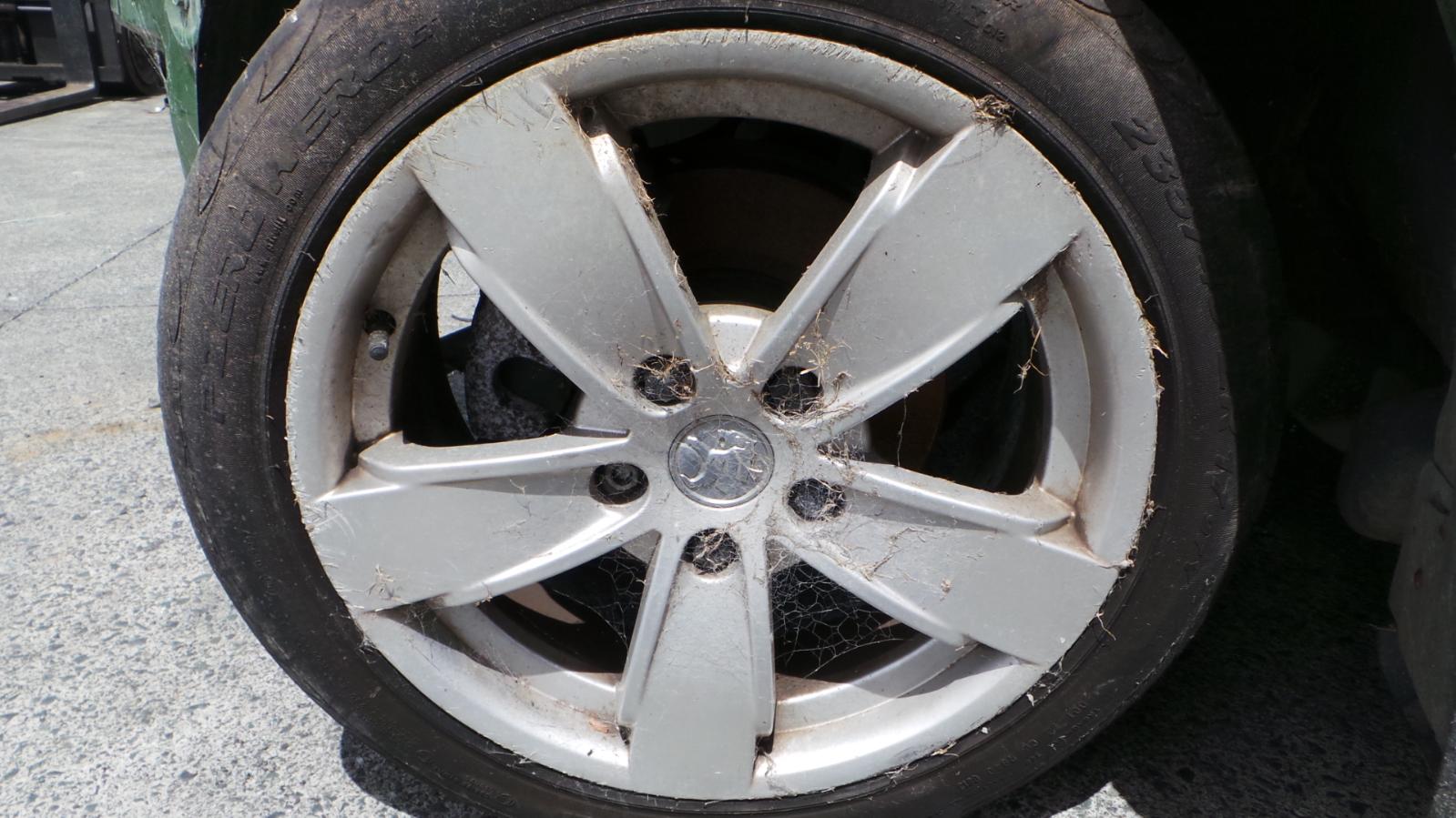 Holden Commodore - VY  2002-2004