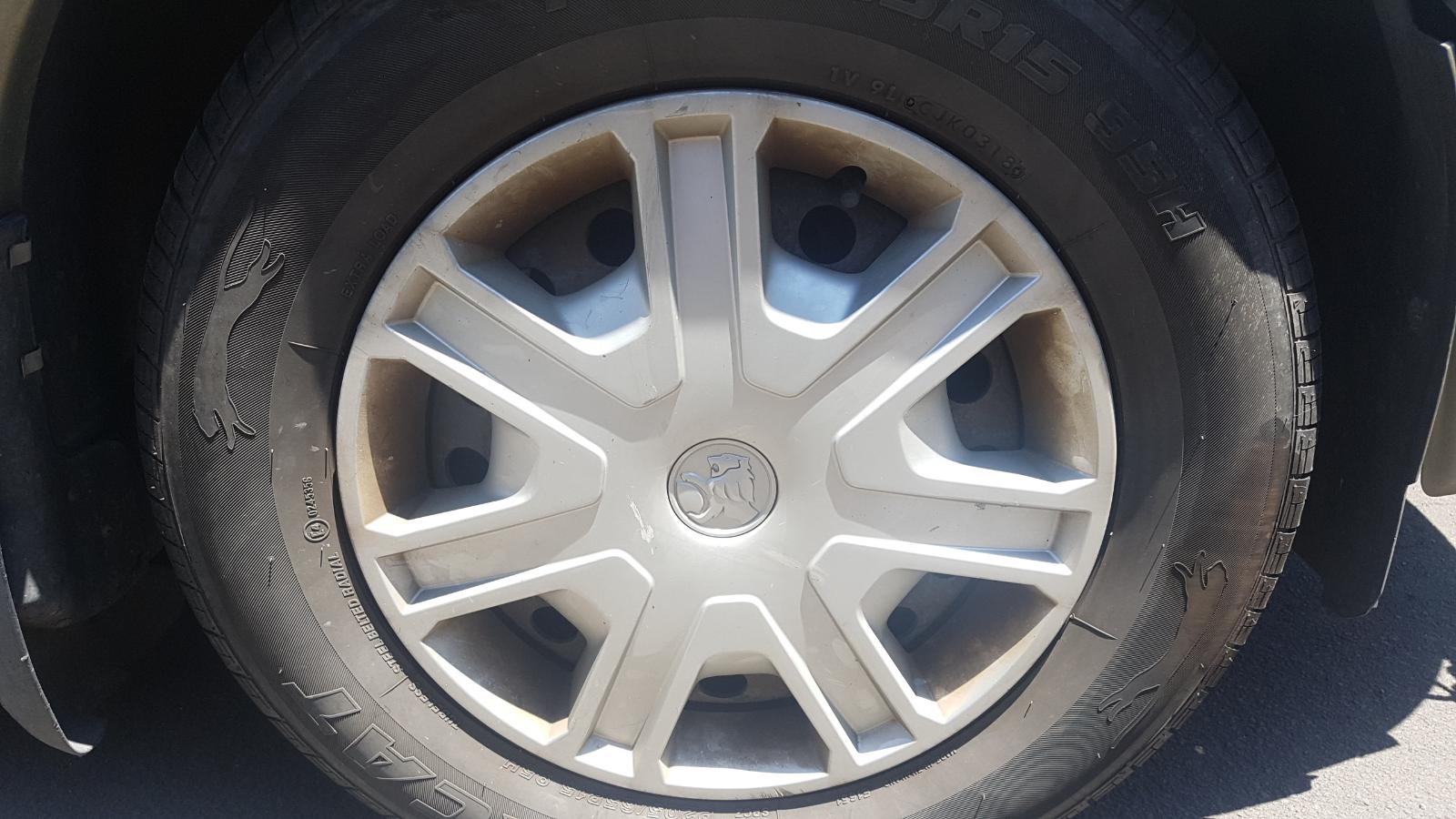 Holden Commodore - VY  2002-2004