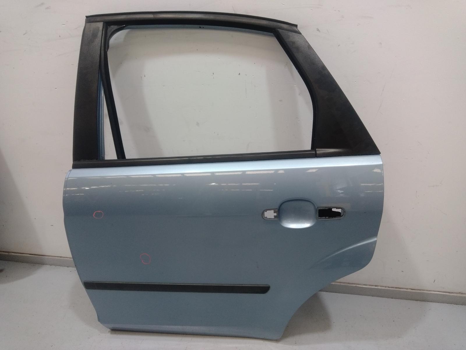 Left_Rear_Door_Sliding