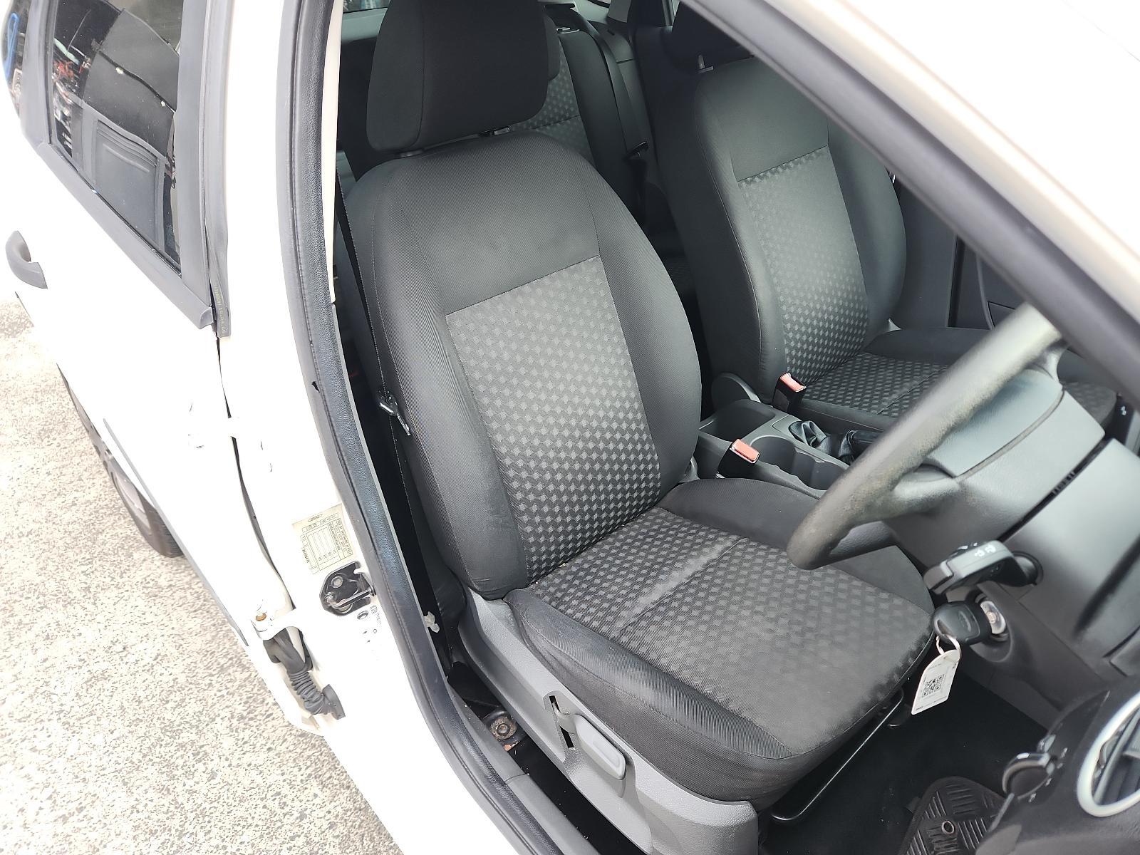 Ford Focus - LS 2005-2007