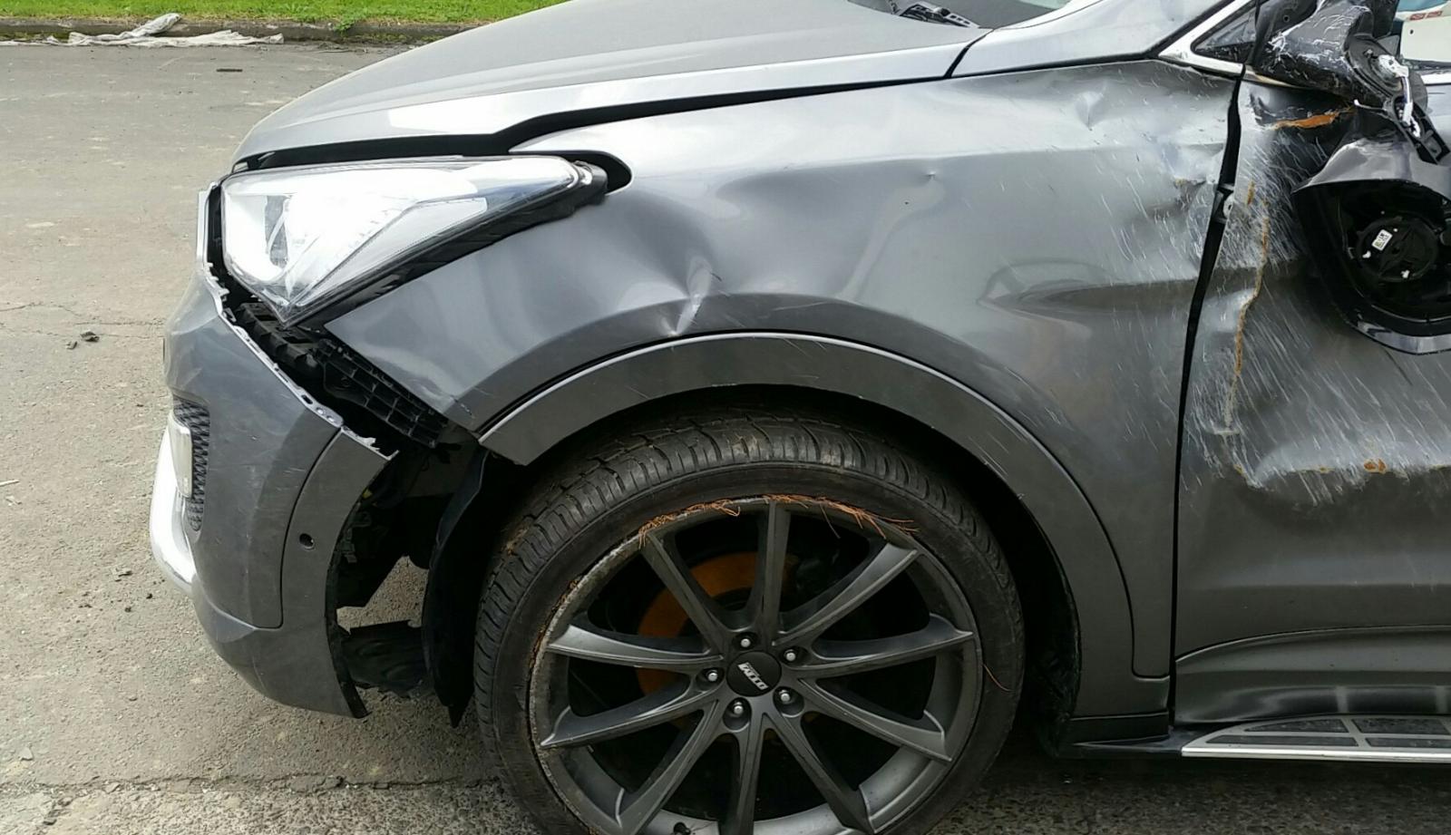 Hyundai Santa Fe - 2013-Present