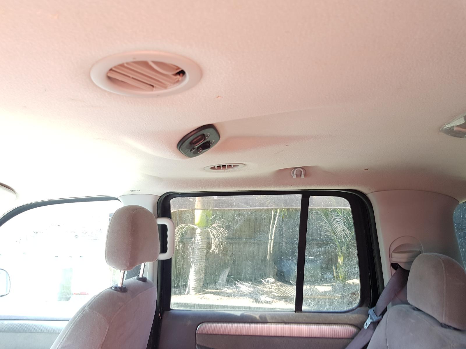 Ford Explorer - UT 2001-2005