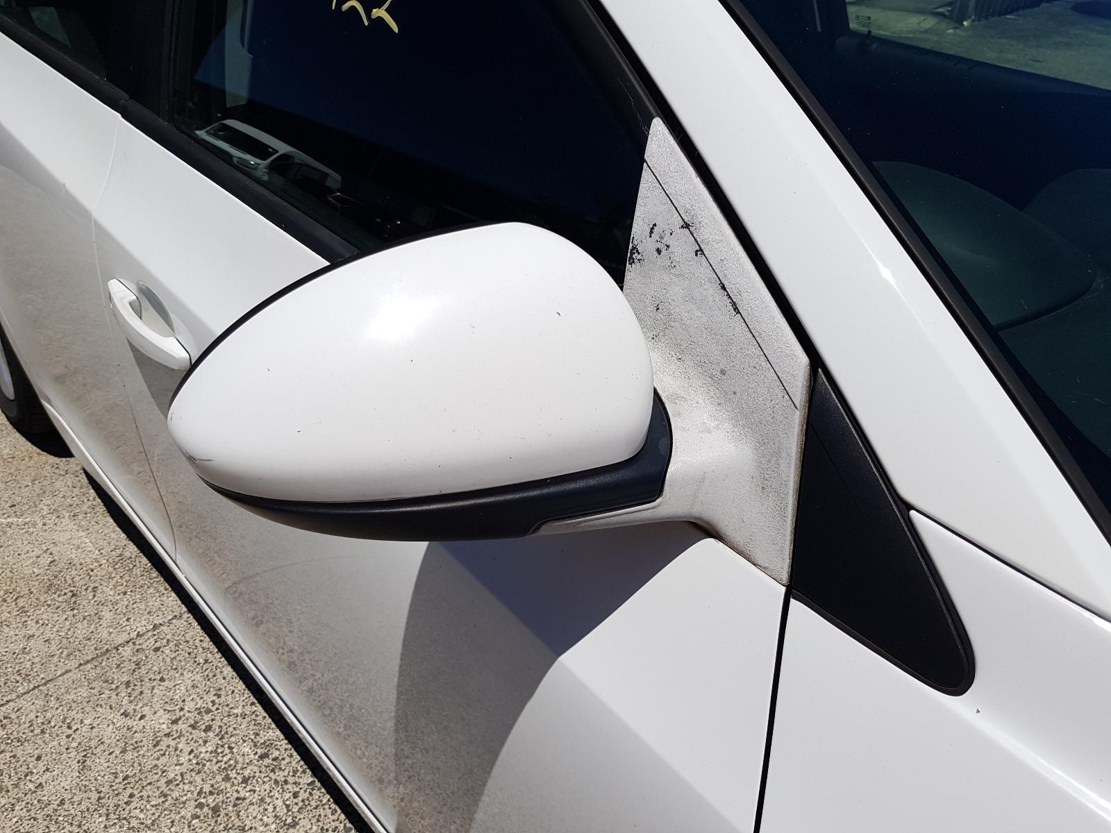 Holden Cruze - 2009-Present