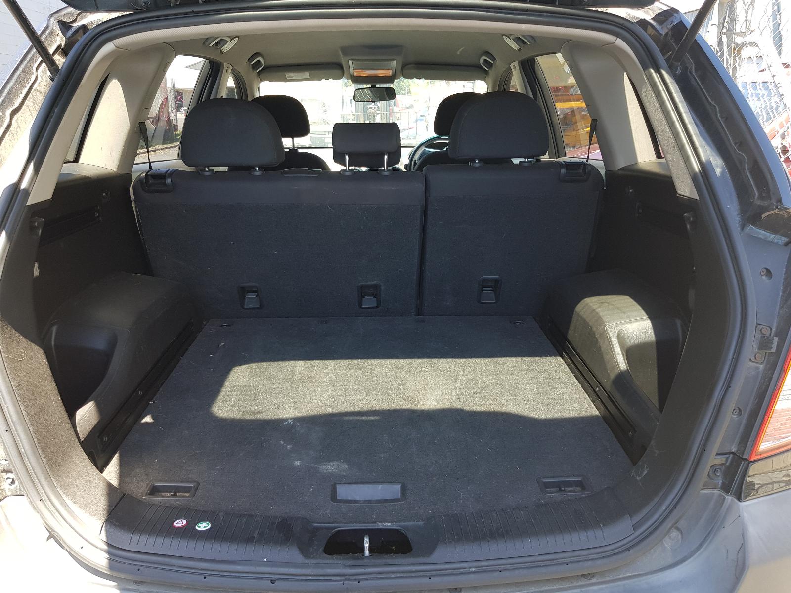 Holden Captiva - Captiva 7 2011-Present