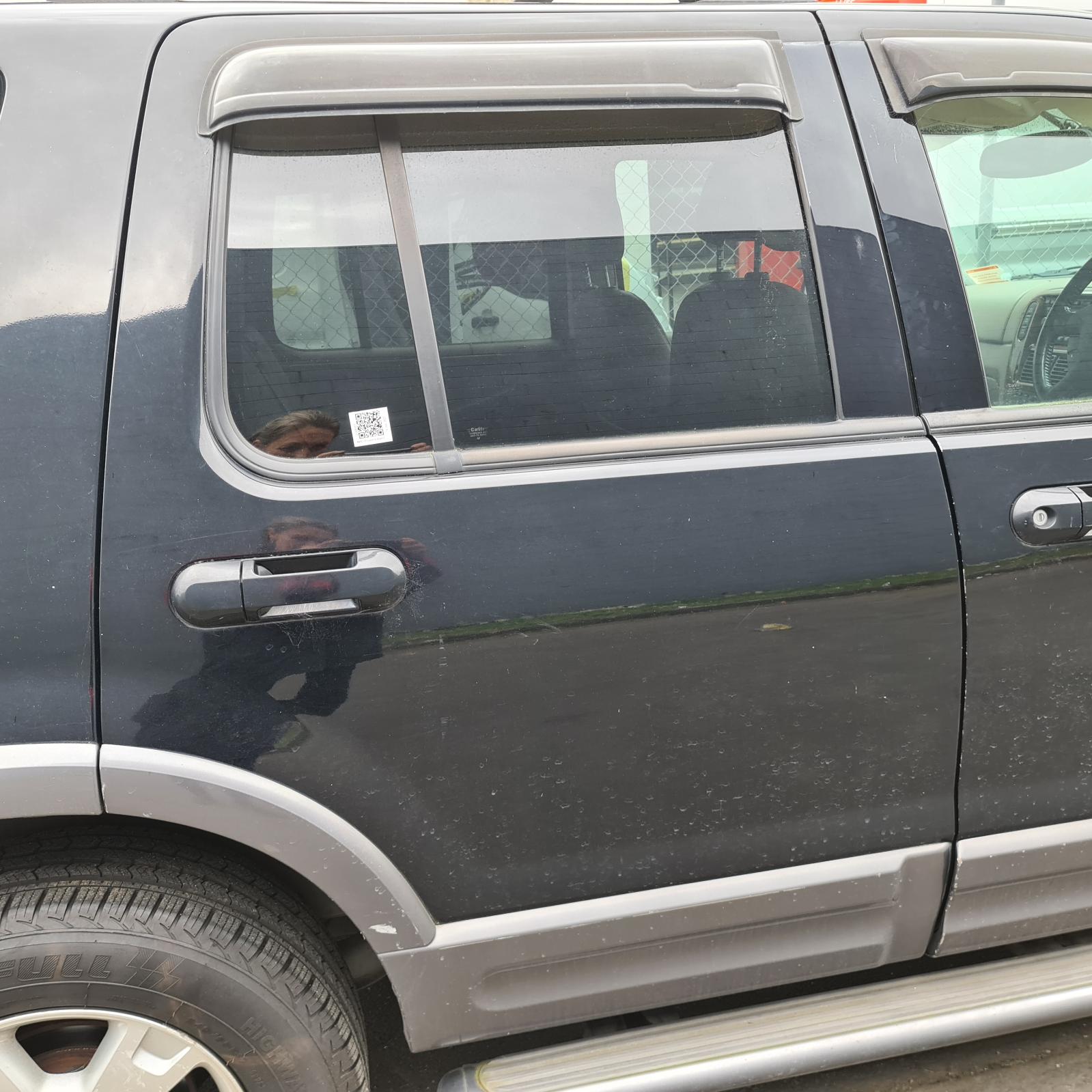 Ford Explorer - UT 2005-2007