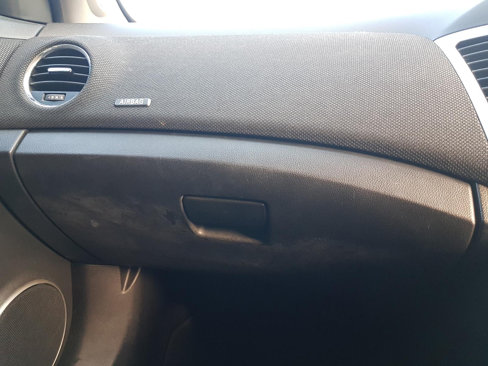 Holden Cruze - 2009-Present