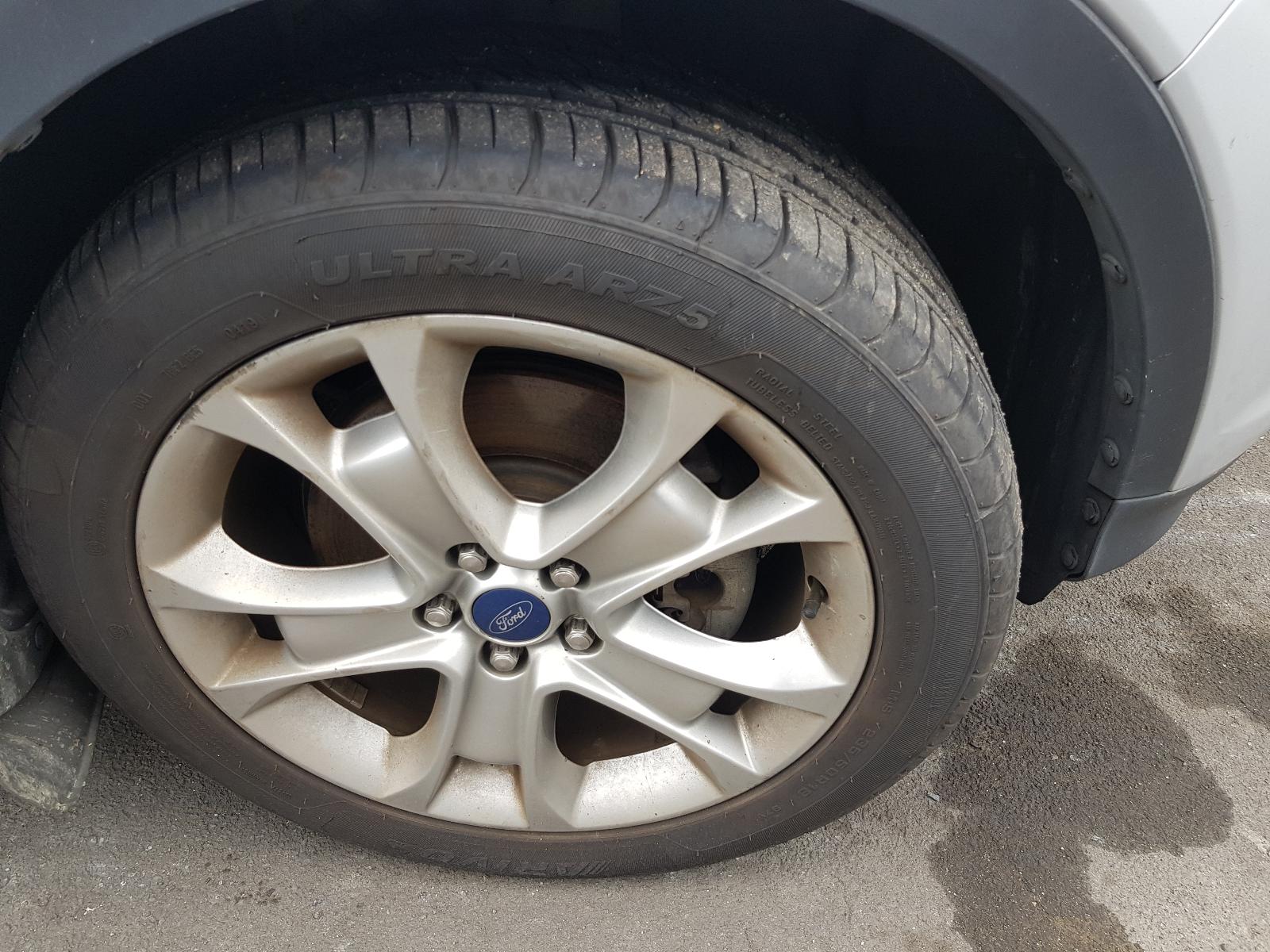 Ford Kuga - TF 2013-Present