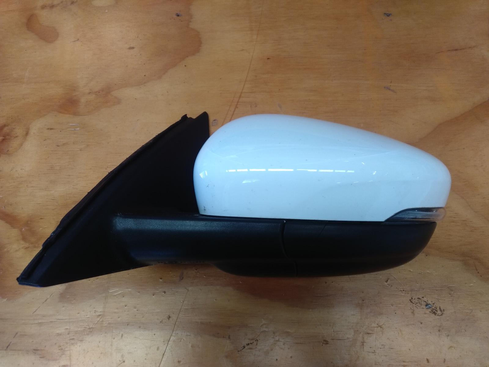 Left Door Mirror