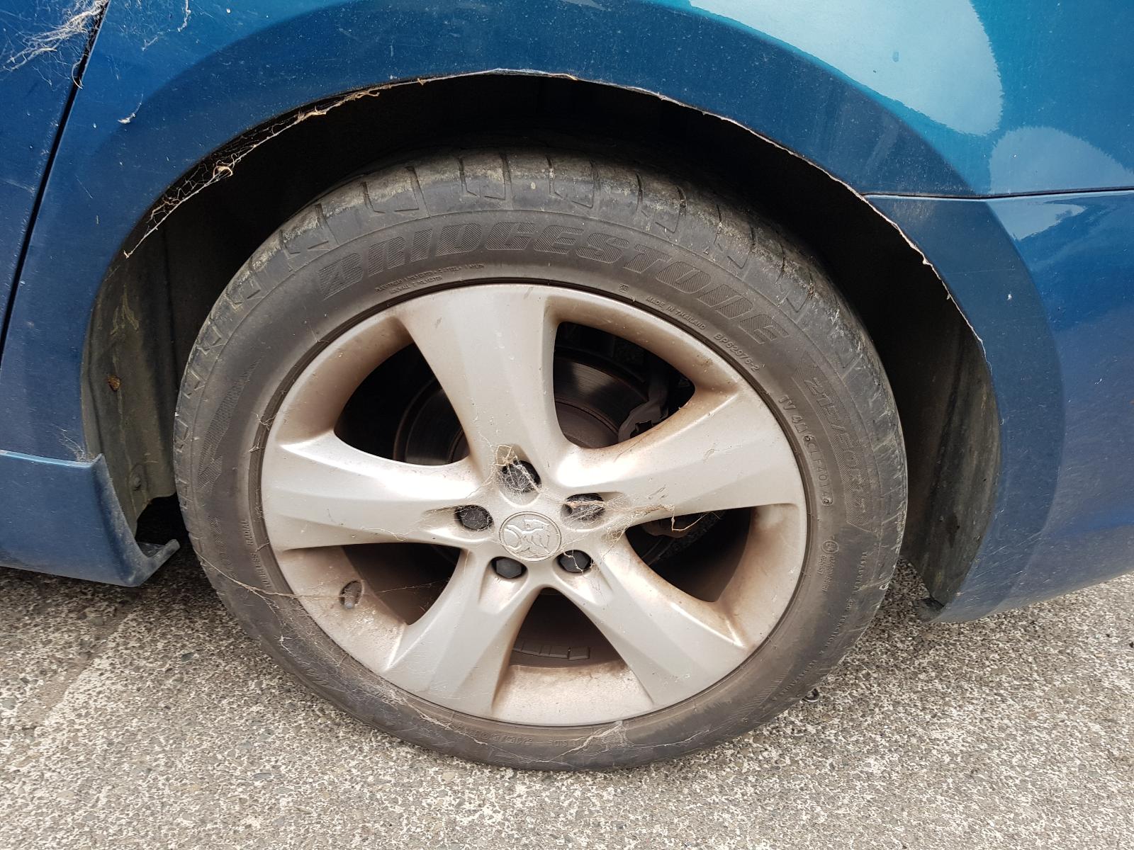 Holden Cruze - 2009-Present