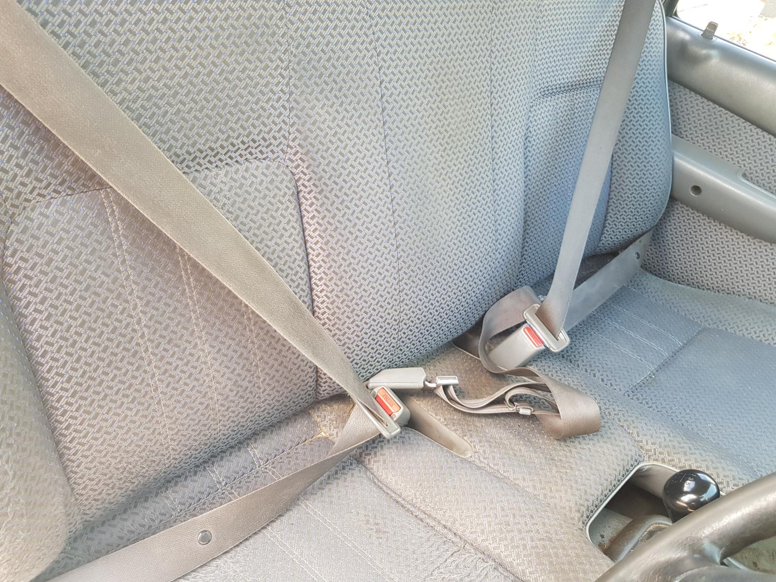 Ford Courier - 03-05