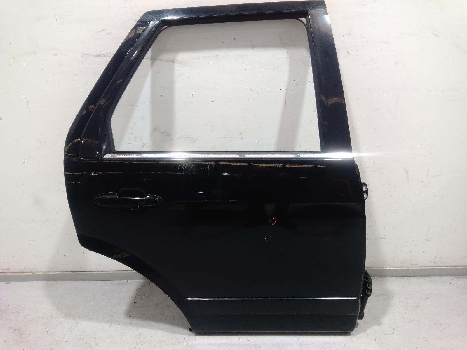 Right_Rear_Door_Sliding