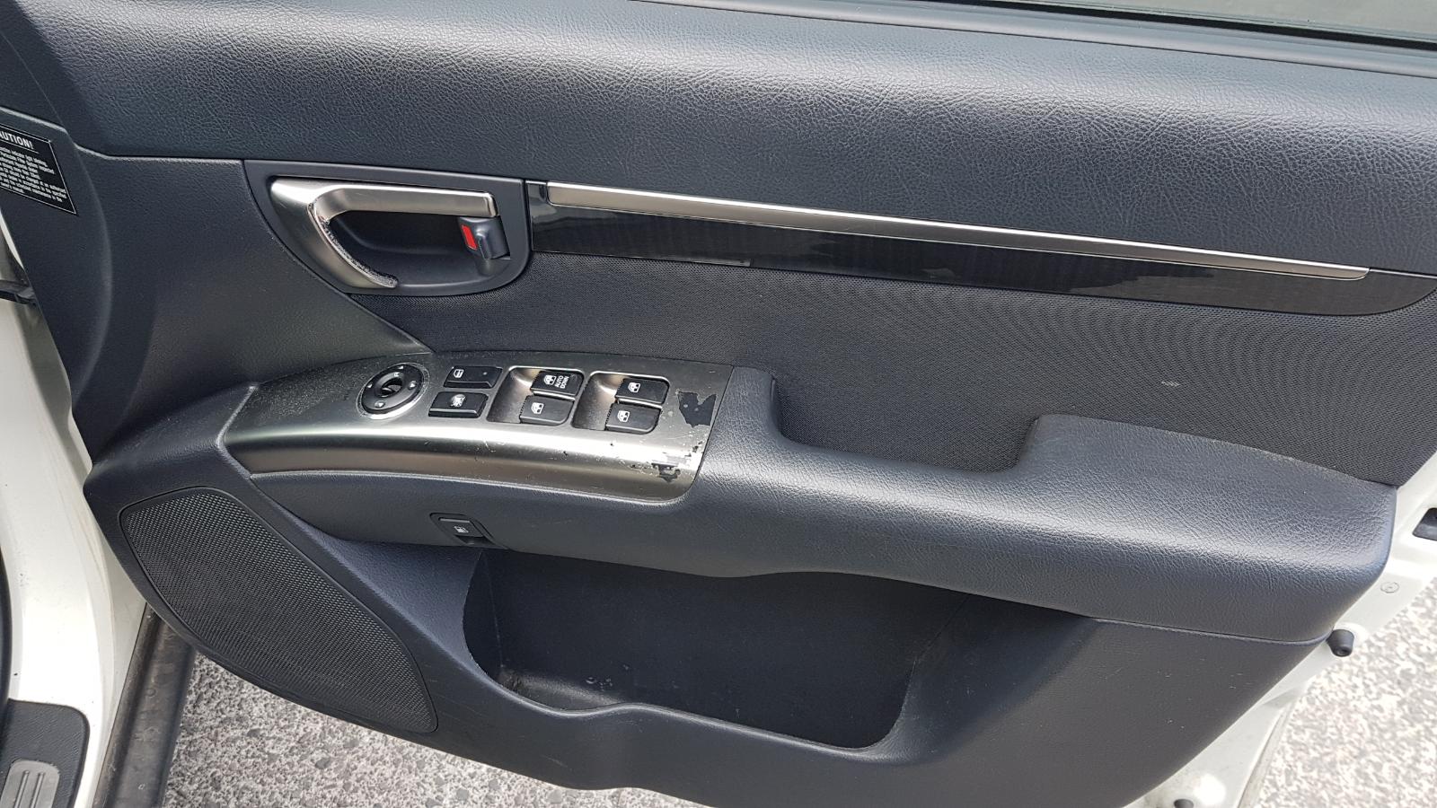 Hyundai Santa Fe - 2006-2012