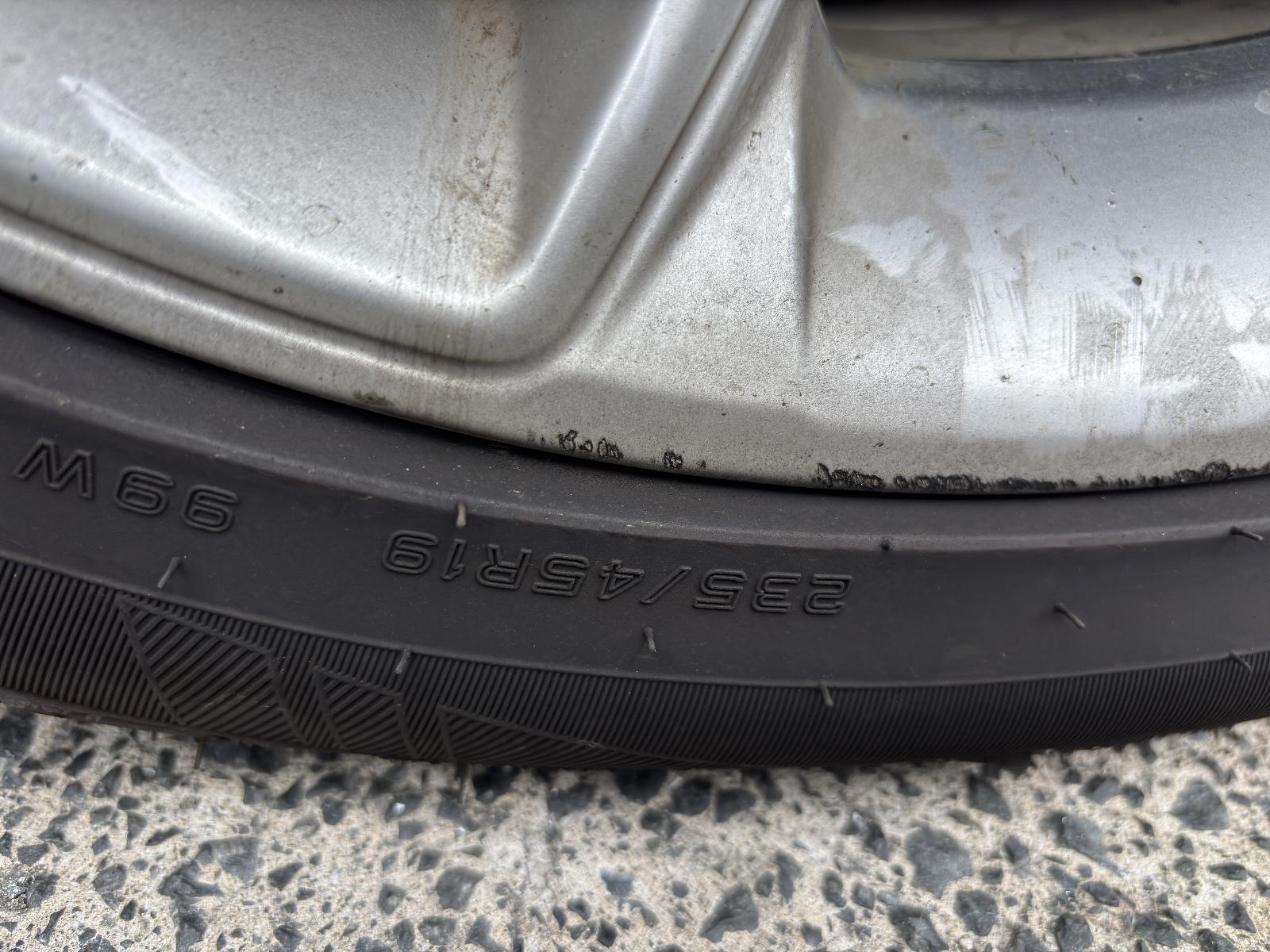 Ford Kuga - TF 2013-Present