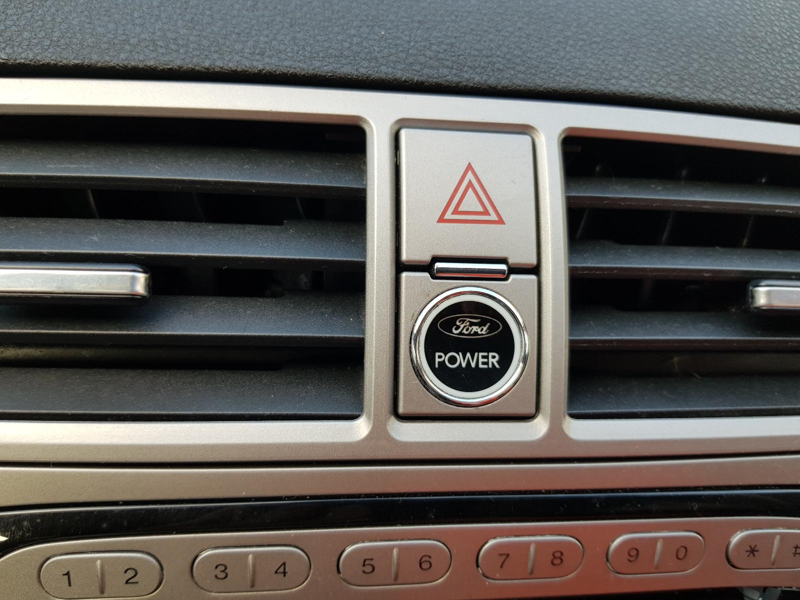 Ford Kuga - 2008-2012