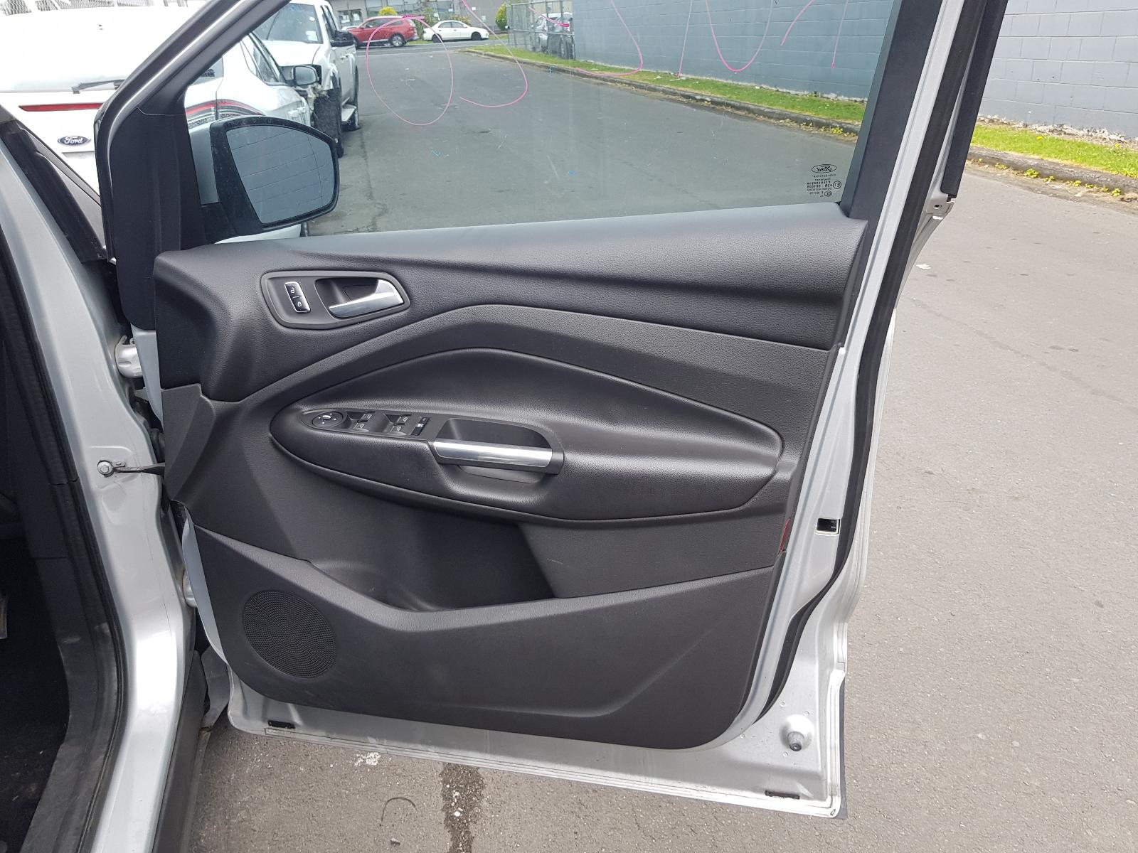 Ford Kuga - TF 2013-Present