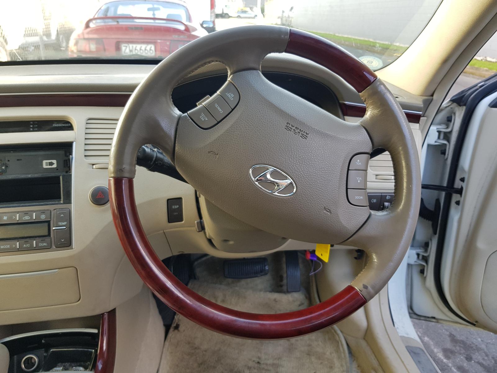 Hyundai Grandeur - XG, TG 1999-2011