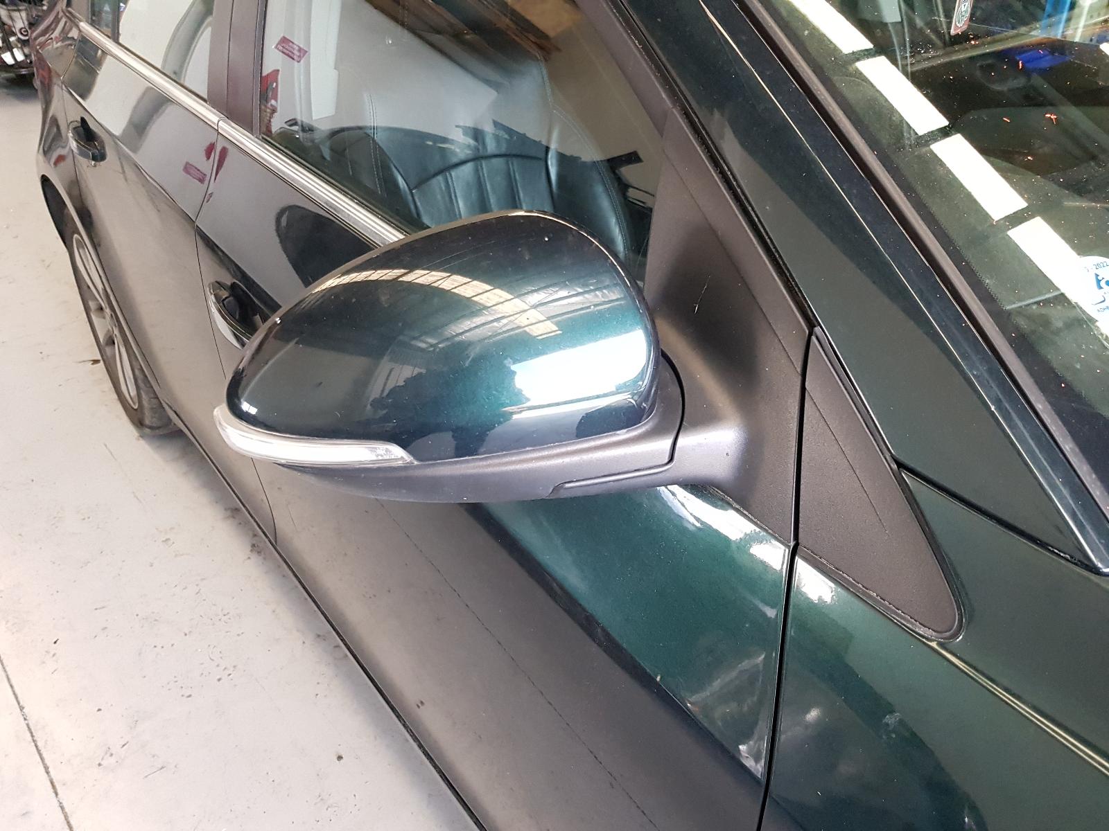 Holden Cruze - 2009-Present