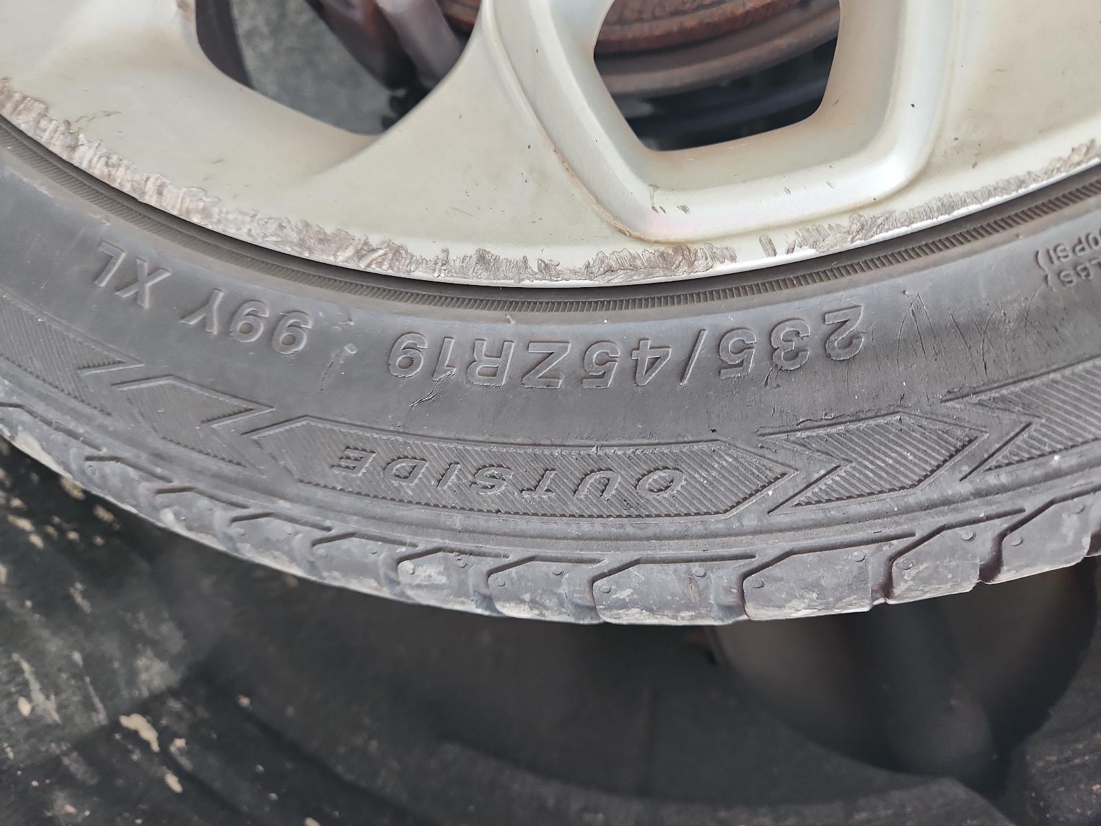 Ford Kuga - TE 2012-2013