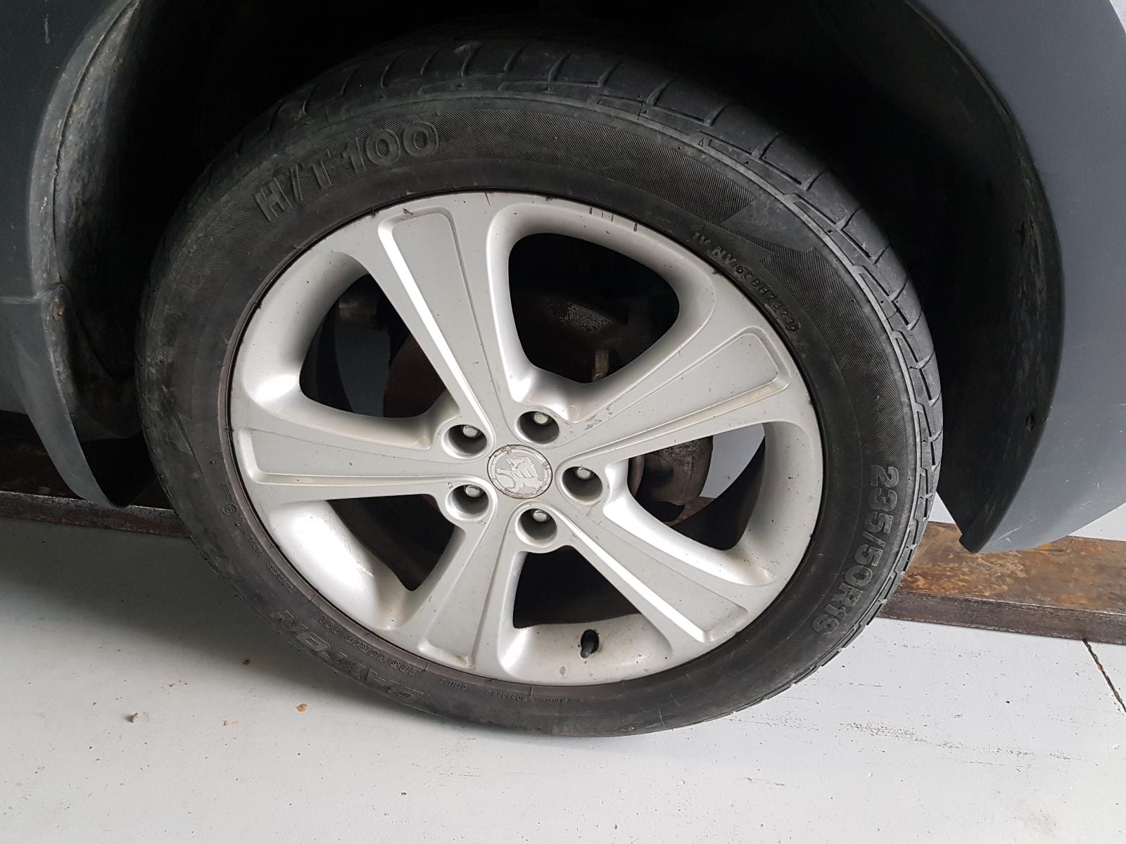 Holden Captiva - Captiva 7 2011-Present