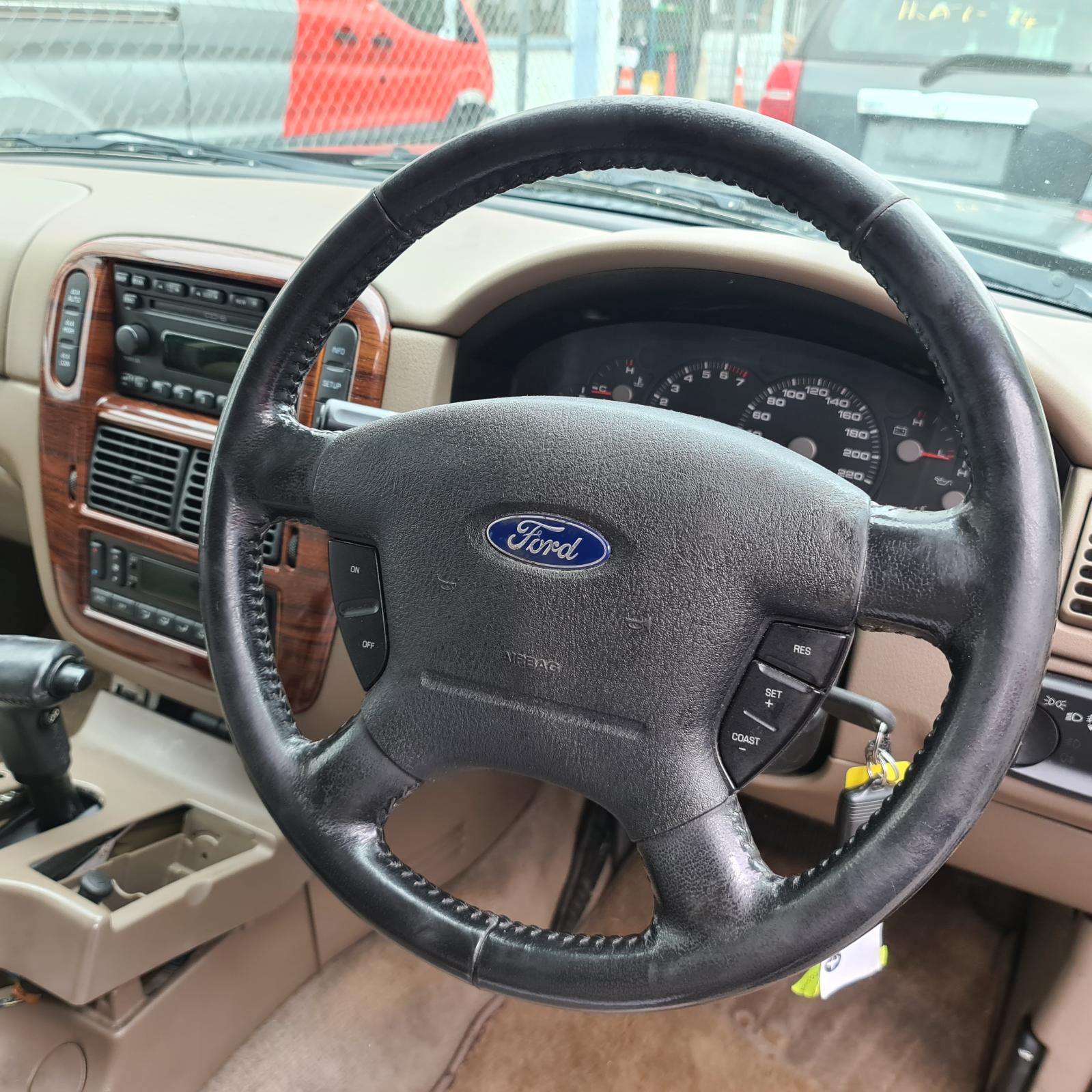 Ford Explorer - UT 2005-2007