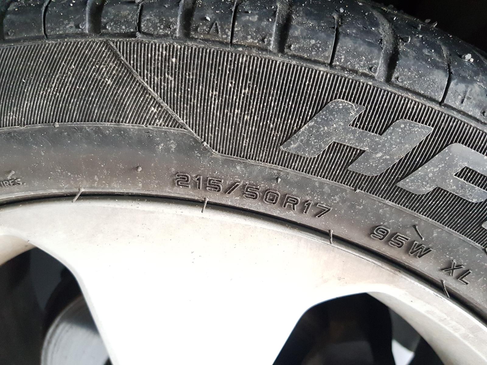 Holden Cruze - 2009-Present