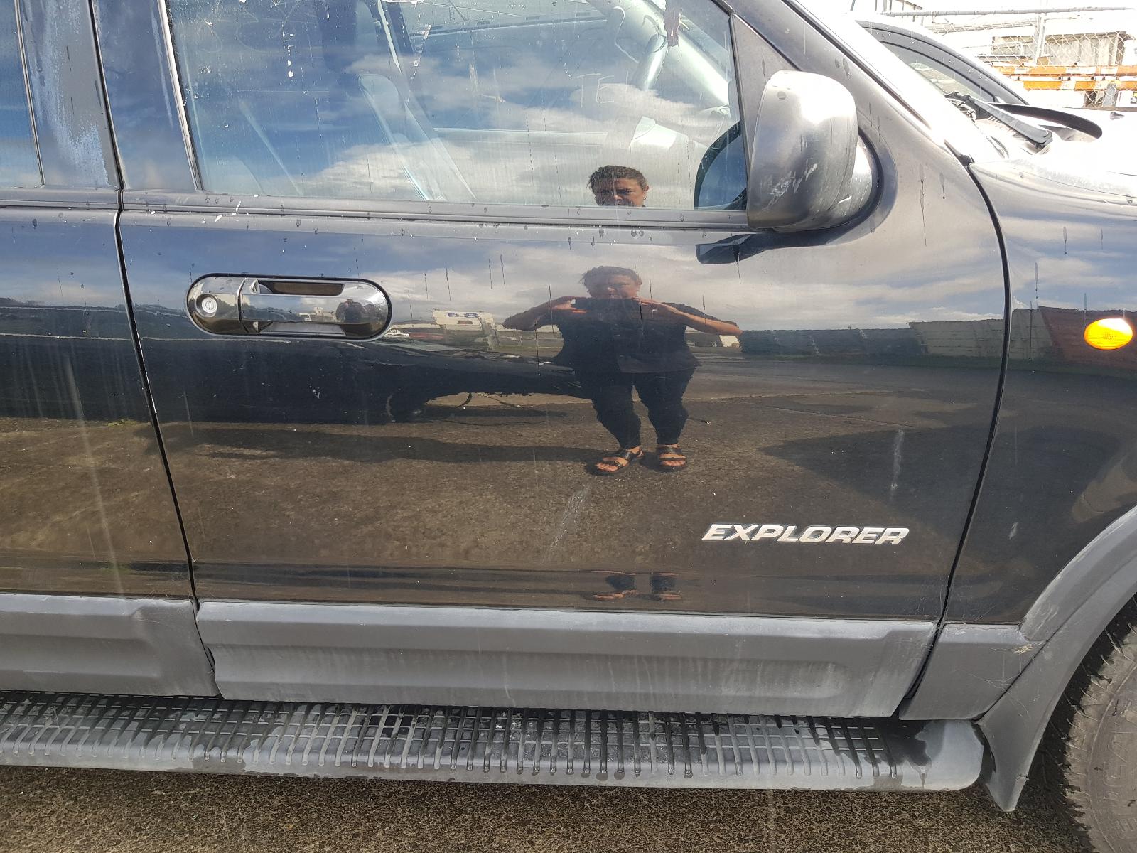 Ford Explorer - UT 2001-2005