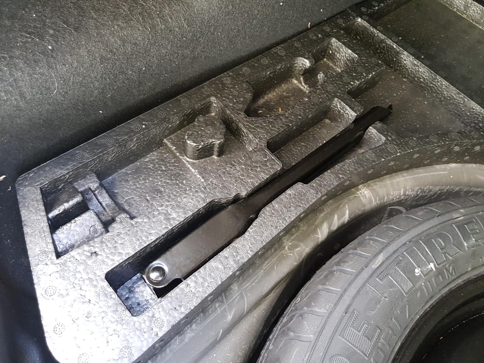 Ford Kuga - TF 2013-Present