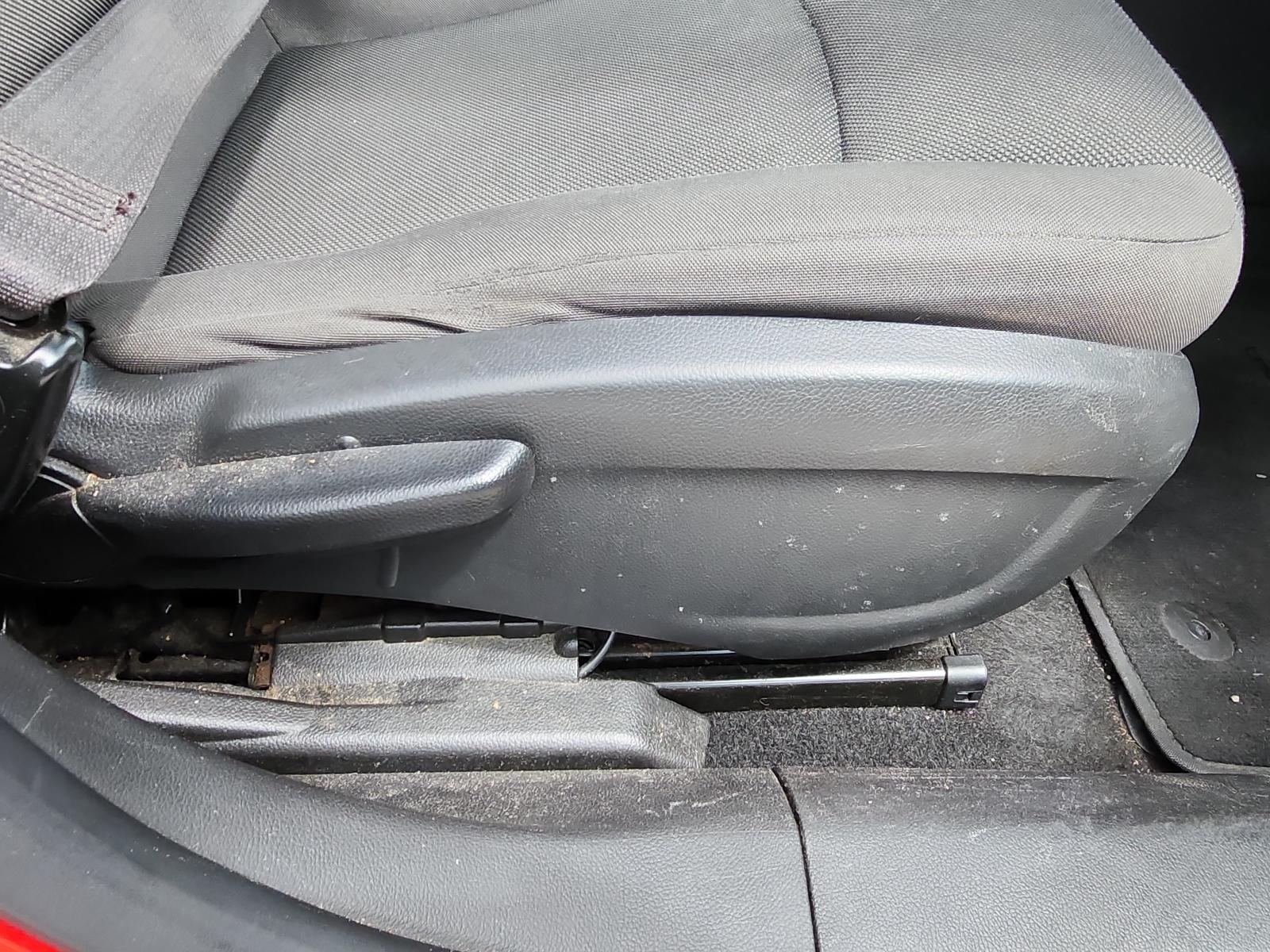 Holden Cruze - 2009-Present