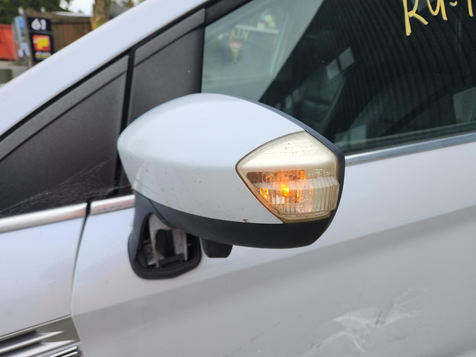 Ford Kuga - TE 2012-2013