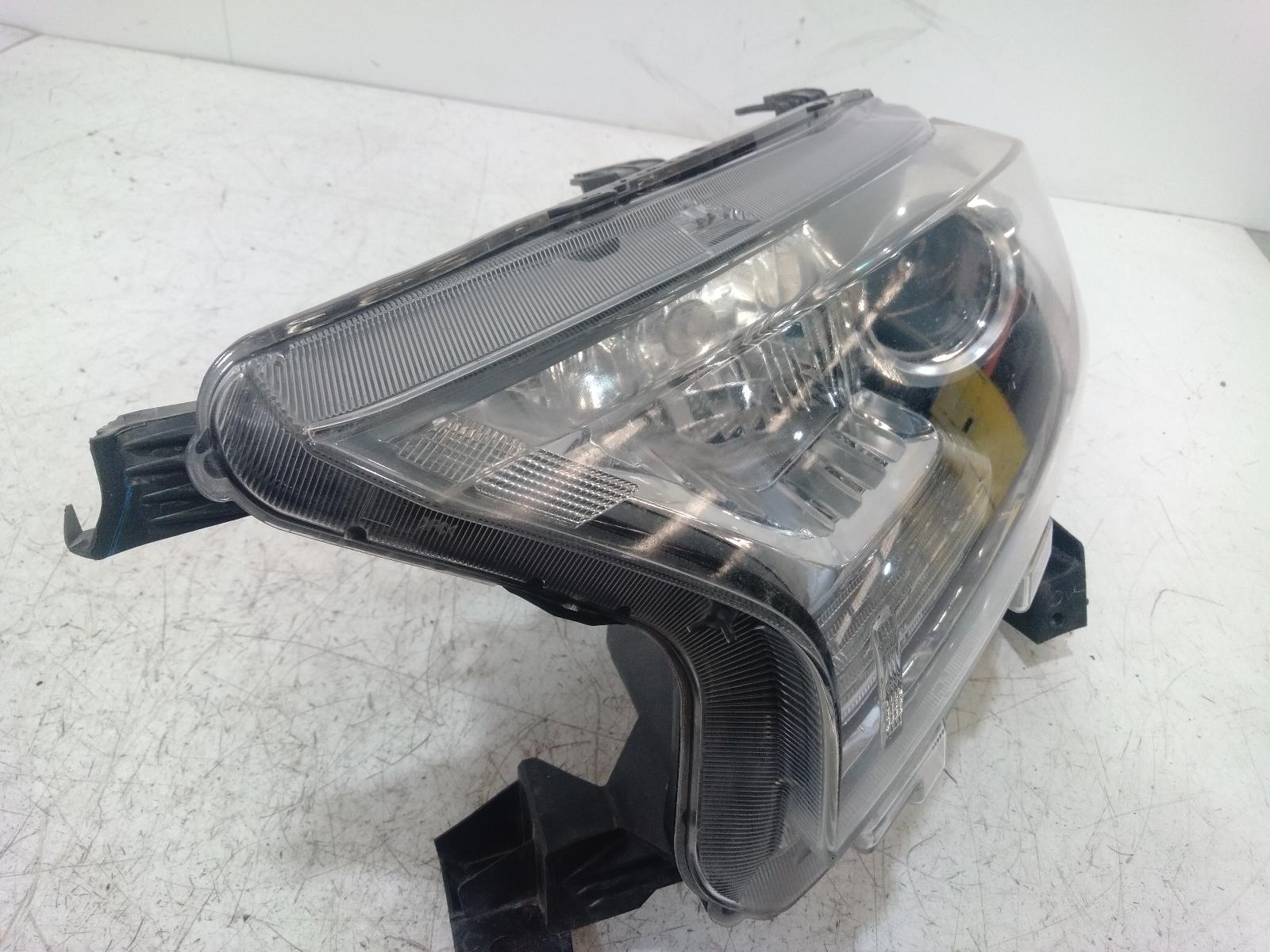 Left_Headlamp