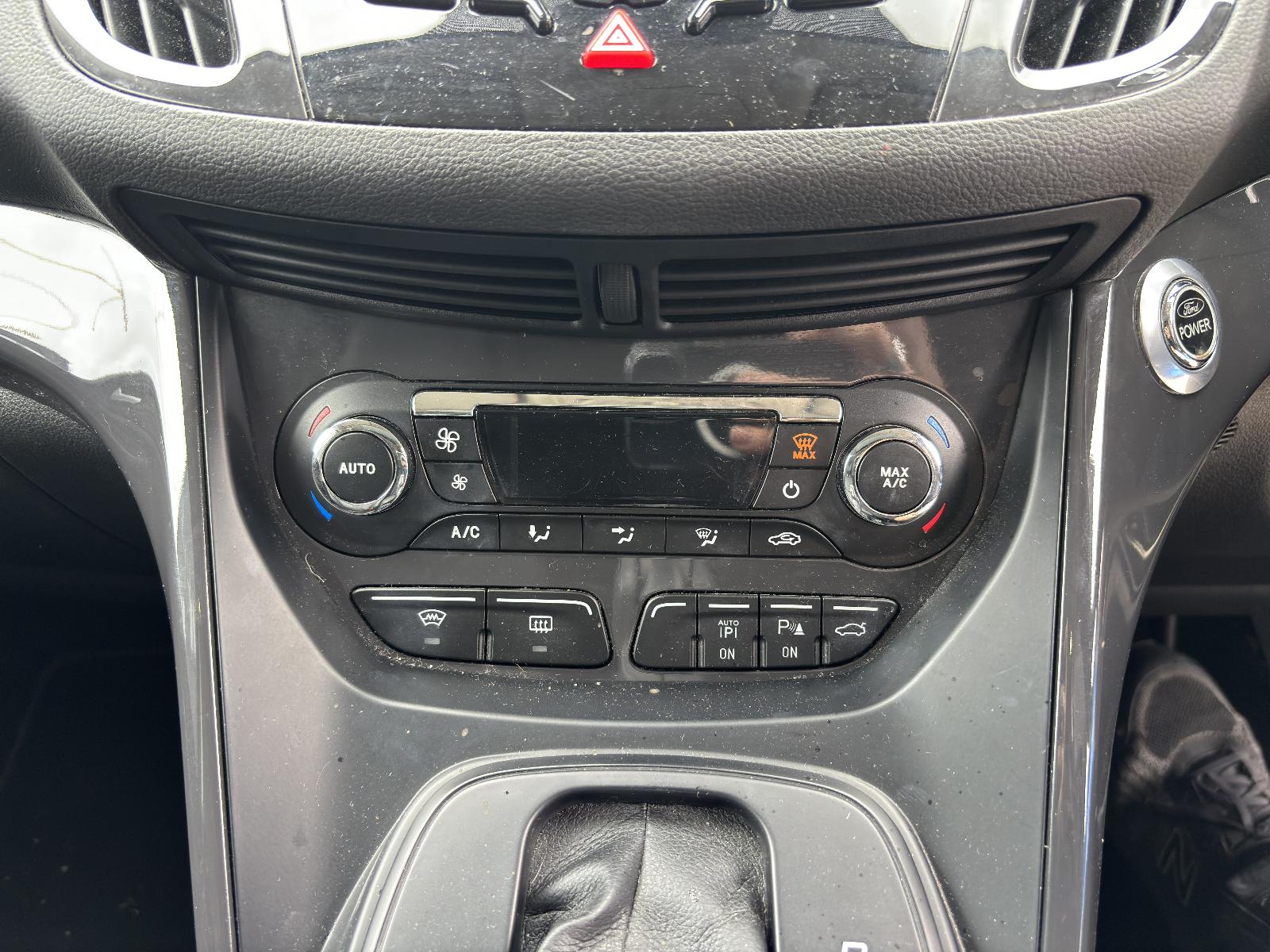 Ford Kuga - TF 2013-Present